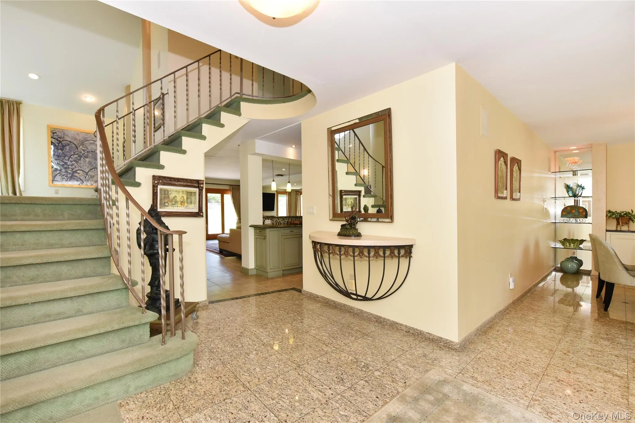 3 Joy Drive, North Hempstead, NY, 4 Bedrooms Bedrooms, 8 Rooms Rooms,2 BathroomsBathrooms,Residential,For Rent,Joy,0,1014055 3 Joy Drive, North Hempstead, NY, 4 Bedrooms Bedrooms, 8 Rooms Rooms,2 BathroomsBathrooms,Residential,For Rent,Joy,0,1014055