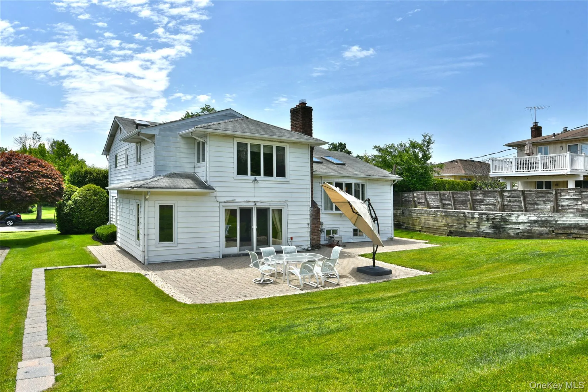 3 Joy Drive, North Hempstead, NY, 4 Bedrooms Bedrooms, 8 Rooms Rooms,2 BathroomsBathrooms,Residential,For Rent,Joy,0,1014055 3 Joy Drive, North Hempstead, NY, 4 Bedrooms Bedrooms, 8 Rooms Rooms,2 BathroomsBathrooms,Residential,For Rent,Joy,0,1014055