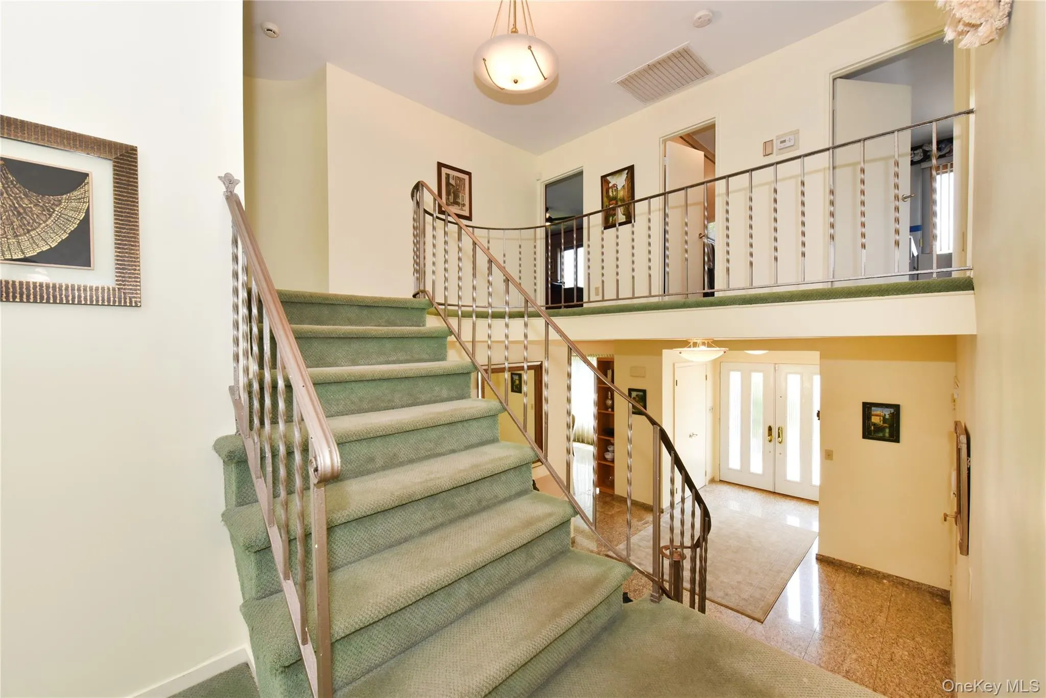 3 Joy Drive, North Hempstead, NY, 4 Bedrooms Bedrooms, 8 Rooms Rooms,2 BathroomsBathrooms,Residential,For Rent,Joy,0,1014055 3 Joy Drive, North Hempstead, NY, 4 Bedrooms Bedrooms, 8 Rooms Rooms,2 BathroomsBathrooms,Residential,For Rent,Joy,0,1014055