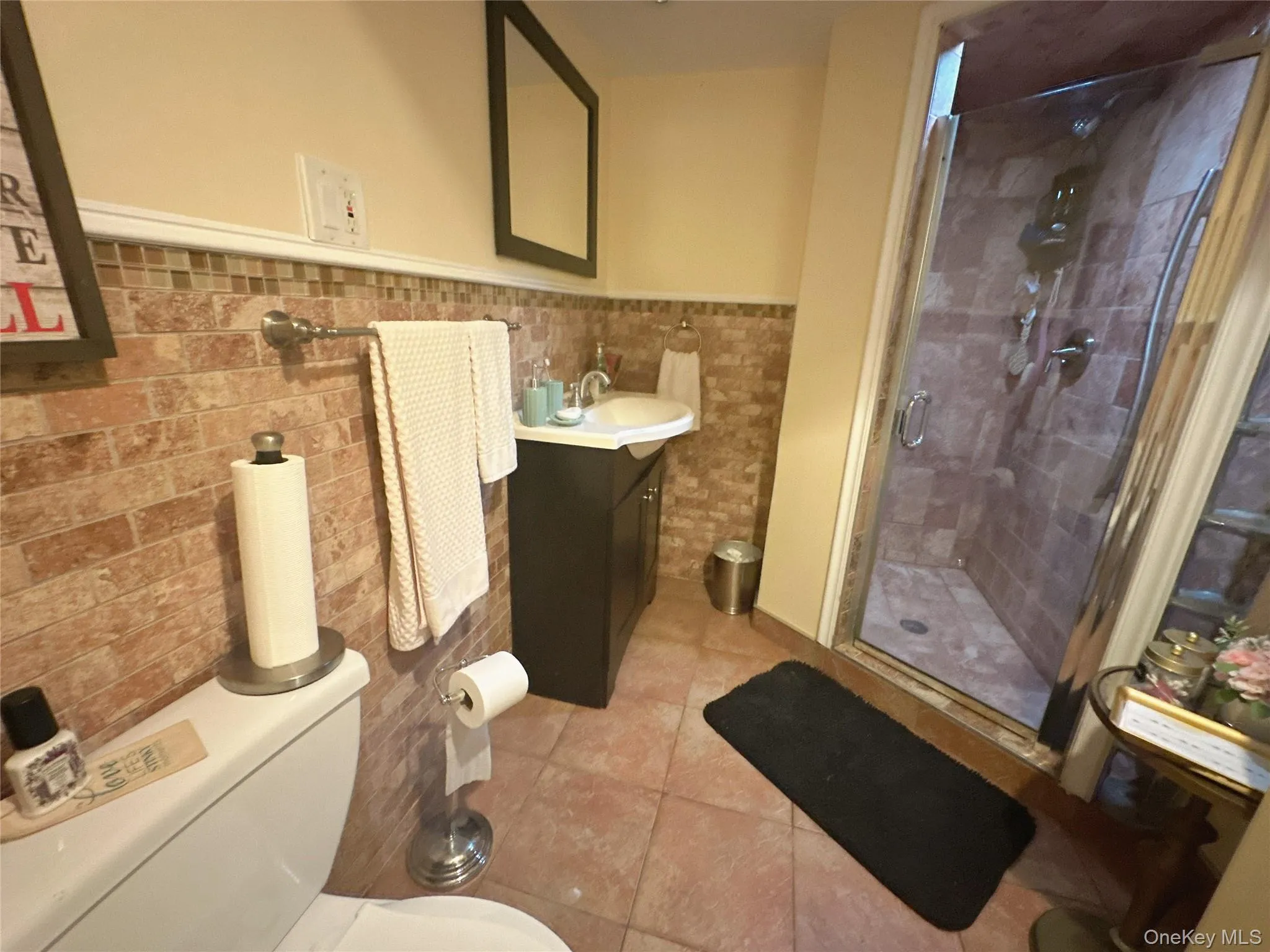 16029 76th Avenue, New York, NY, 3 Bedrooms Bedrooms, 5 Rooms Rooms,2 BathroomsBathrooms,Residential,For Rent,76th,0,1014057 16029 76th Avenue, New York, NY, 3 Bedrooms Bedrooms, 5 Rooms Rooms,2 BathroomsBathrooms,Residential,For Rent,76th,0,1014057