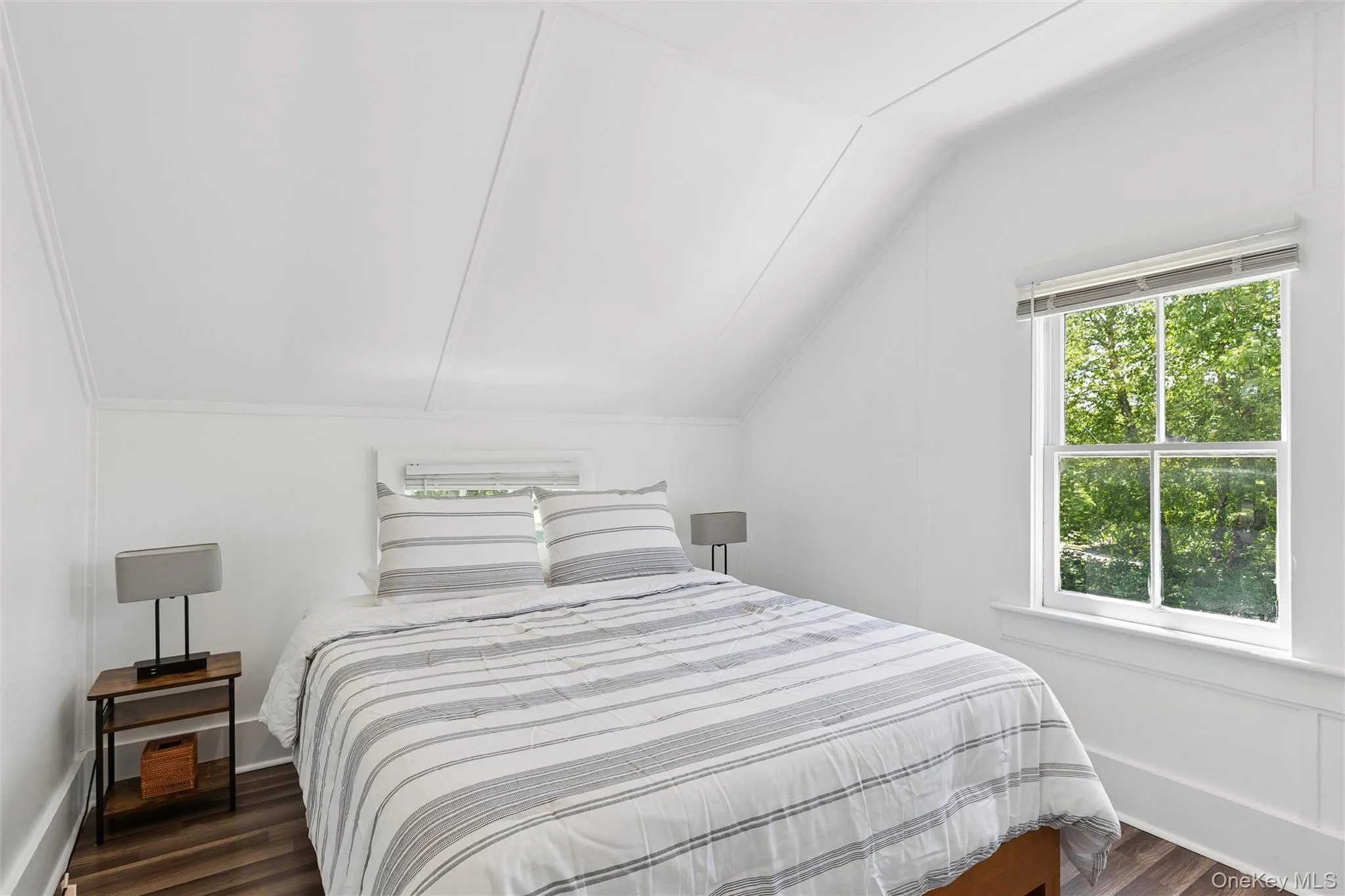 243 Sunset Avenue, Southampton, NY, 4 Bedrooms Bedrooms, 6 Rooms Rooms,2 BathroomsBathrooms,Residential Lease,For Rent,Sunset,0,1014061 243 Sunset Avenue, Southampton, NY, 4 Bedrooms Bedrooms, 6 Rooms Rooms,2 BathroomsBathrooms,Residential Lease,For Rent,Sunset,0,1014061