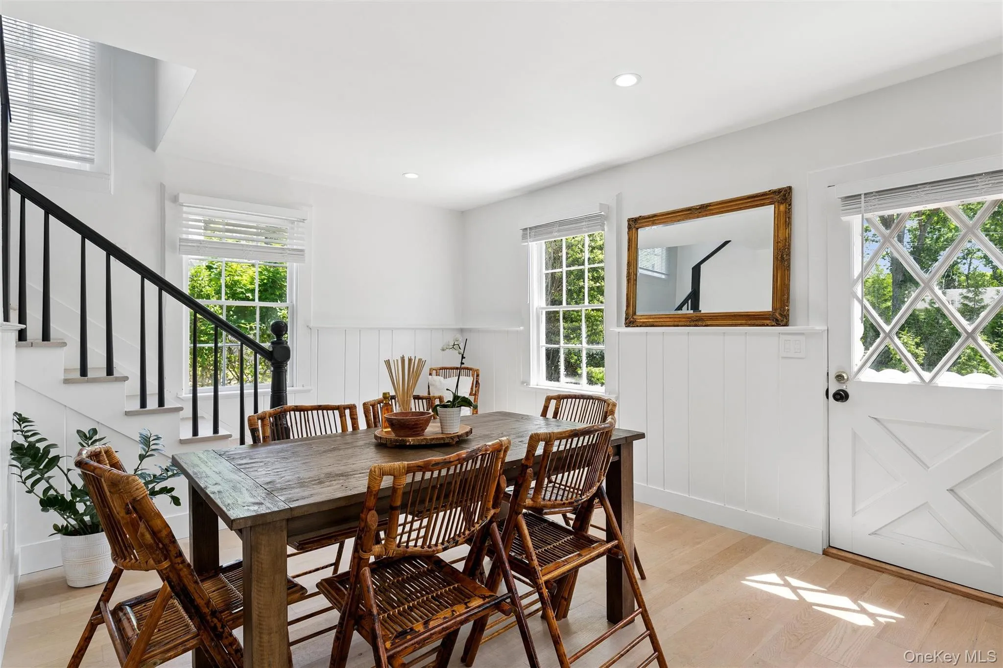 243 Sunset Avenue, Southampton, NY, 4 Bedrooms Bedrooms, 6 Rooms Rooms,2 BathroomsBathrooms,Residential Lease,For Rent,Sunset,0,1014061 243 Sunset Avenue, Southampton, NY, 4 Bedrooms Bedrooms, 6 Rooms Rooms,2 BathroomsBathrooms,Residential Lease,For Rent,Sunset,0,1014061
