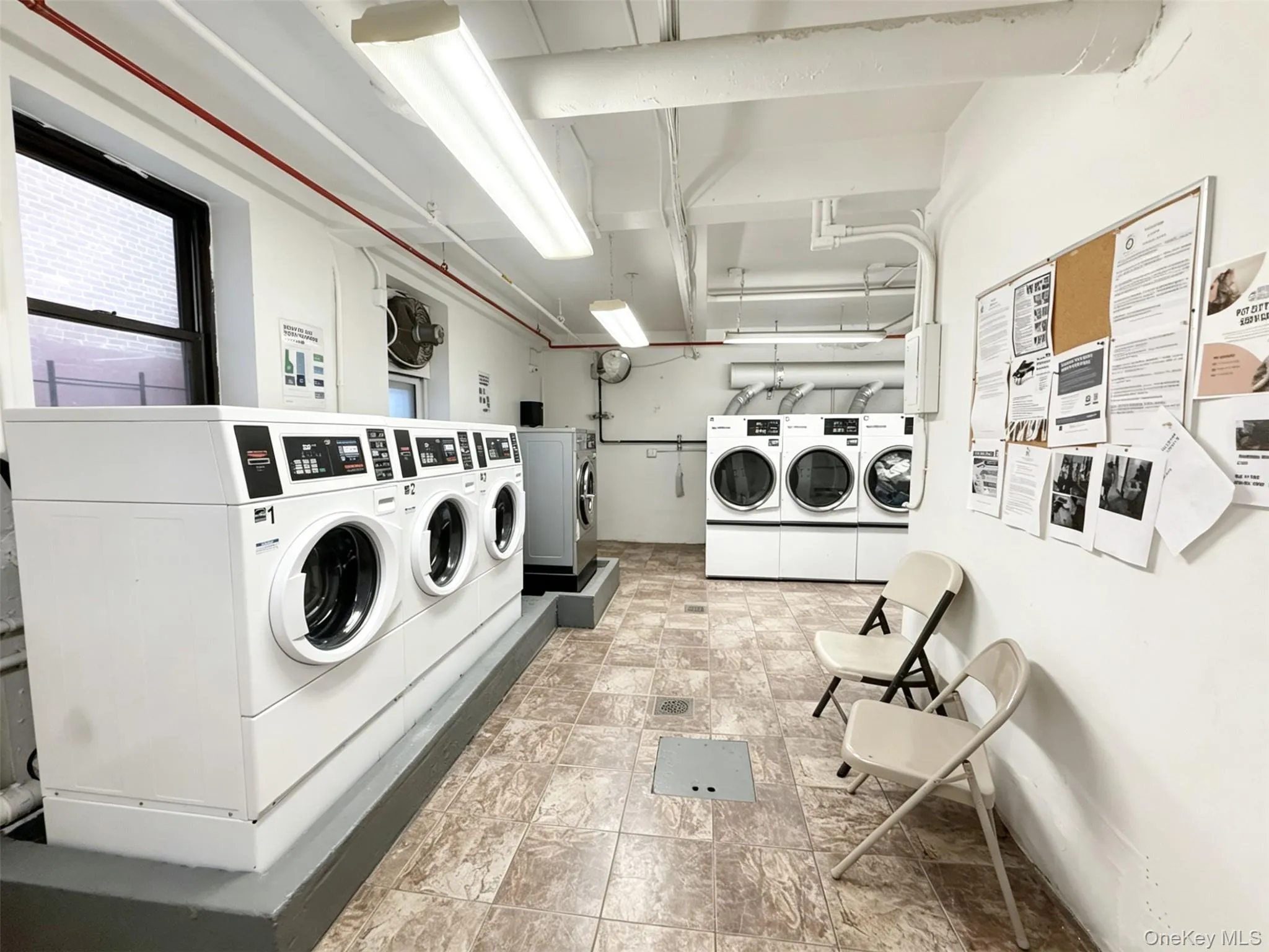 150-29 72nd Road, New York, NY, 2 Bedrooms Bedrooms, 3 Rooms Rooms,1 BathroomBathrooms,Residential,For Rent,72nd Road,0,1014062 150-29 72nd Road, New York, NY, 2 Bedrooms Bedrooms, 3 Rooms Rooms,1 BathroomBathrooms,Residential,For Rent,72nd Road,0,1014062