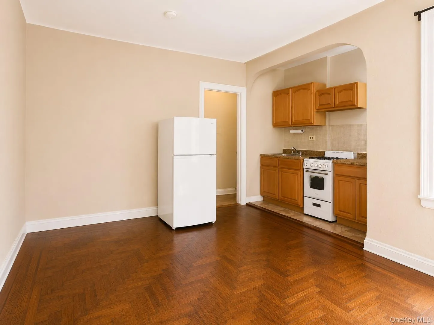 700 Oakland Place, New York, NY, 3 Rooms Rooms,1 BathroomBathrooms,Residential,For Rent,Oakland,0,1014063 700 Oakland Place, New York, NY, 3 Rooms Rooms,1 BathroomBathrooms,Residential,For Rent,Oakland,0,1014063
