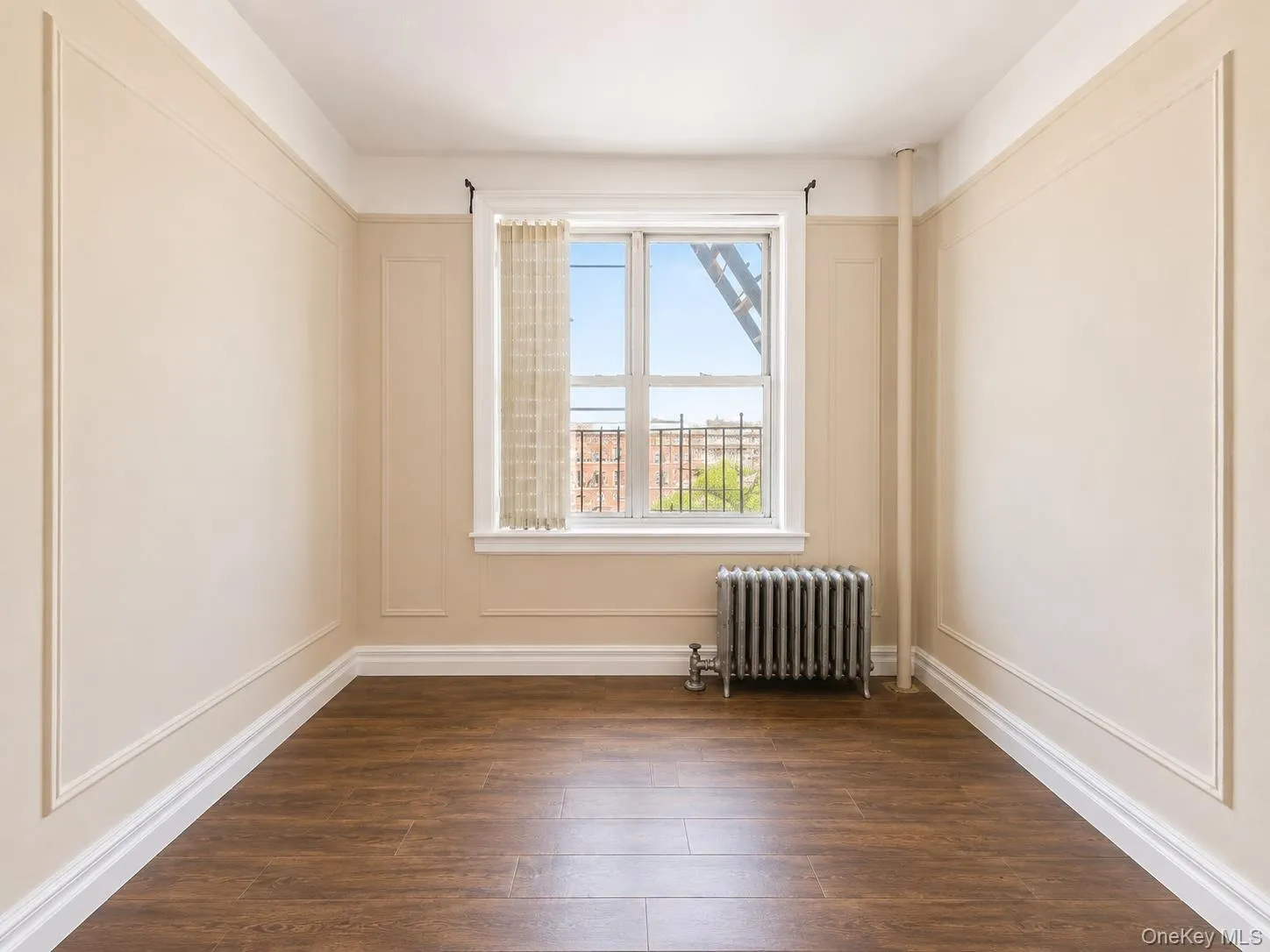 700 Oakland Place, New York, NY, 3 Rooms Rooms,1 BathroomBathrooms,Residential,For Rent,Oakland,0,1014063 700 Oakland Place, New York, NY, 3 Rooms Rooms,1 BathroomBathrooms,Residential,For Rent,Oakland,0,1014063