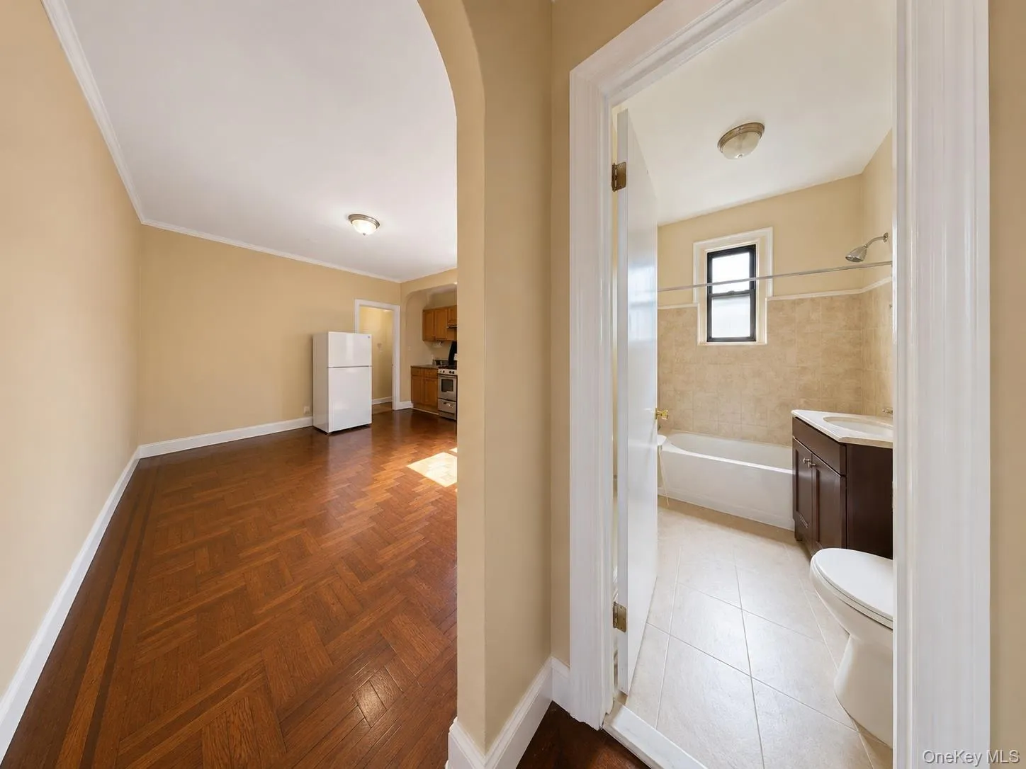 700 Oakland Place, New York, NY, 3 Rooms Rooms,1 BathroomBathrooms,Residential,For Rent,Oakland,0,1014063 700 Oakland Place, New York, NY, 3 Rooms Rooms,1 BathroomBathrooms,Residential,For Rent,Oakland,0,1014063