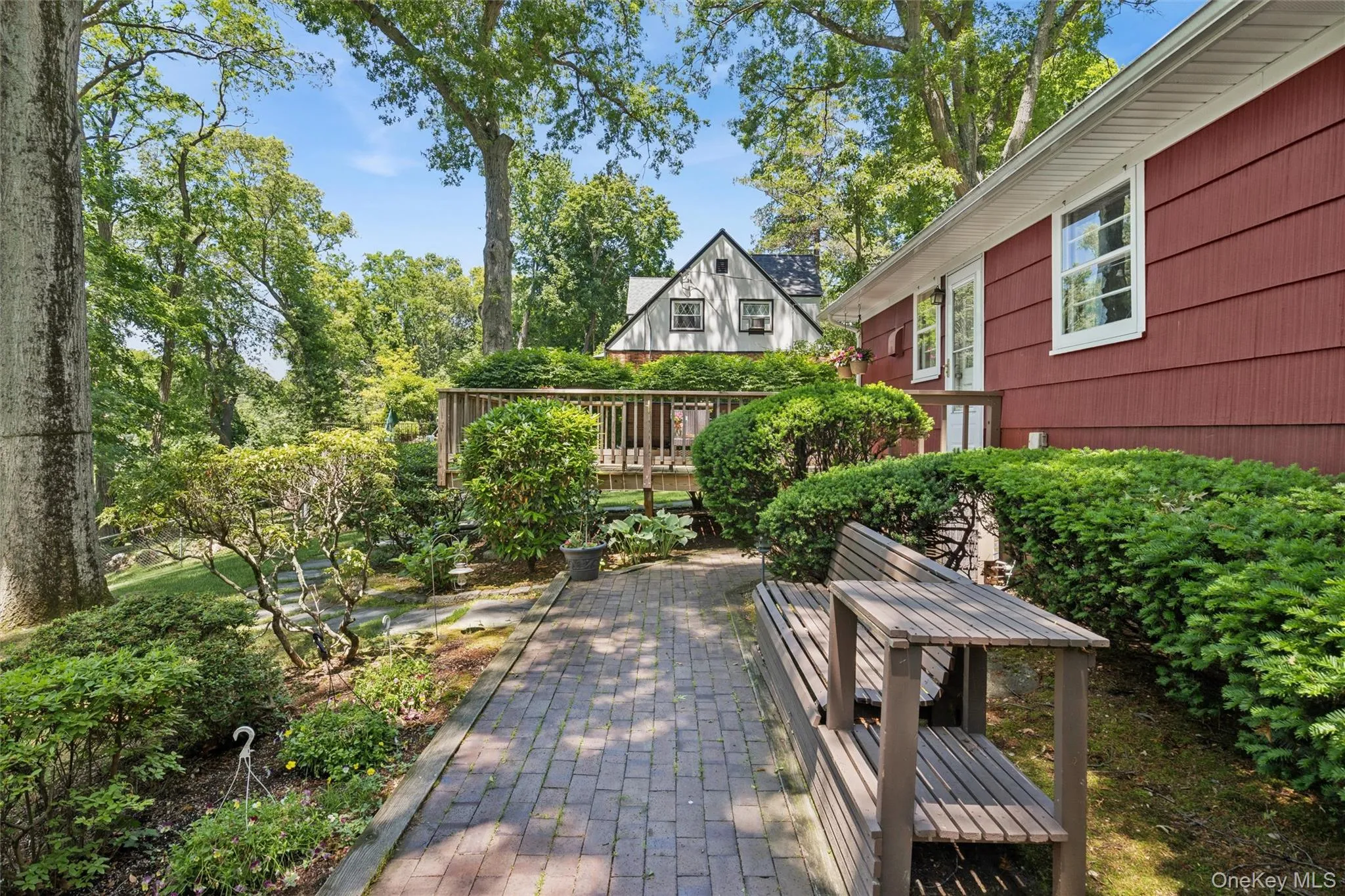 12 Regent Place, Huntington, NY, 3 Bedrooms Bedrooms, 6 Rooms Rooms,1 BathroomBathrooms,Residential,For Rent,Regent,0,1014066 12 Regent Place, Huntington, NY, 3 Bedrooms Bedrooms, 6 Rooms Rooms,1 BathroomBathrooms,Residential,For Rent,Regent,0,1014066