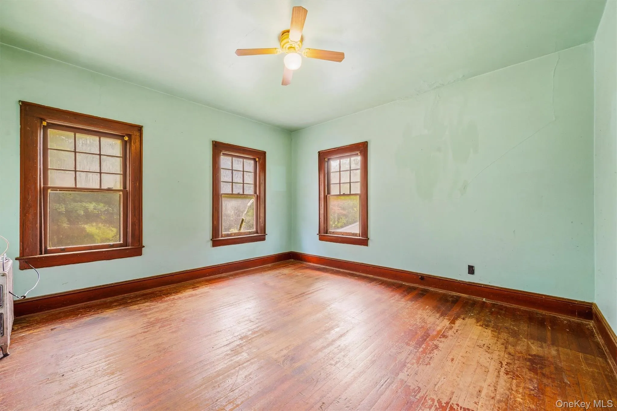 13 Cottage Street, Thompson, NY, 4 Bedrooms Bedrooms, 12 Rooms Rooms,1 BathroomBathrooms,Residential,For Rent,Cottage,0,1014071 13 Cottage Street, Thompson, NY, 4 Bedrooms Bedrooms, 12 Rooms Rooms,1 BathroomBathrooms,Residential,For Rent,Cottage,0,1014071