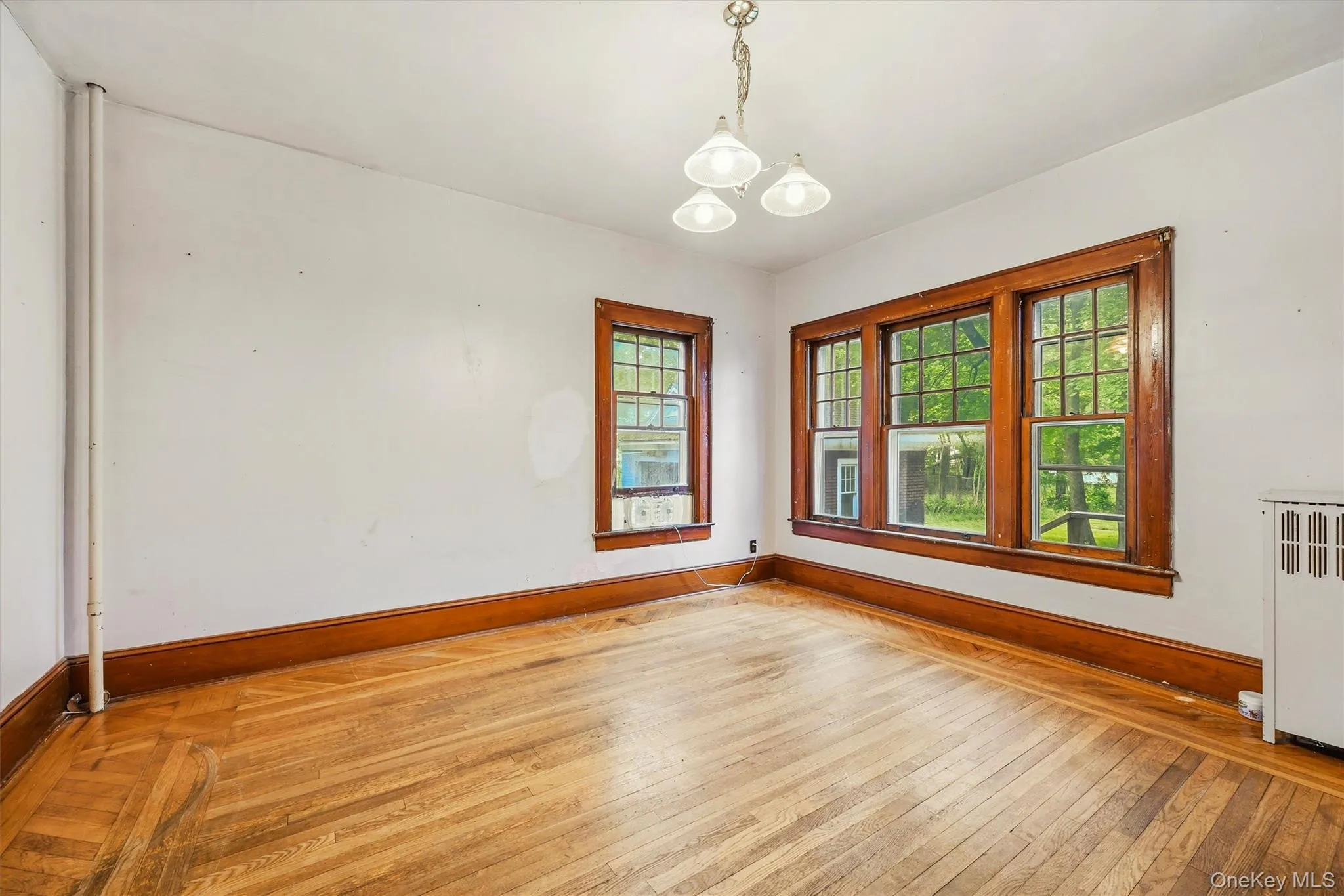13 Cottage Street, Thompson, NY, 4 Bedrooms Bedrooms, 12 Rooms Rooms,1 BathroomBathrooms,Residential,For Rent,Cottage,0,1014071 13 Cottage Street, Thompson, NY, 4 Bedrooms Bedrooms, 12 Rooms Rooms,1 BathroomBathrooms,Residential,For Rent,Cottage,0,1014071