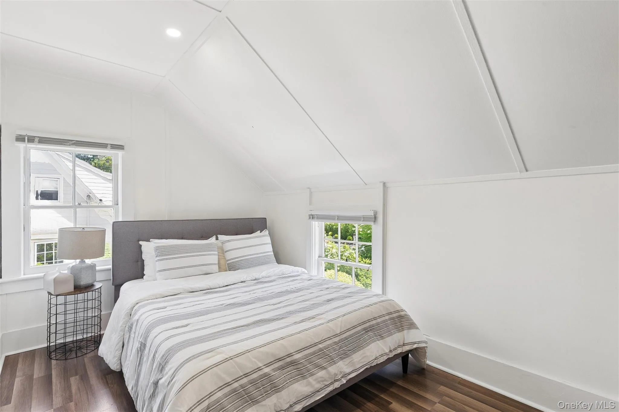 243 Sunset Avenue, Southampton, NY, 4 Bedrooms Bedrooms, 6 Rooms Rooms,2 BathroomsBathrooms,Residential Lease,For Rent,Sunset,0,1014073 243 Sunset Avenue, Southampton, NY, 4 Bedrooms Bedrooms, 6 Rooms Rooms,2 BathroomsBathrooms,Residential Lease,For Rent,Sunset,0,1014073