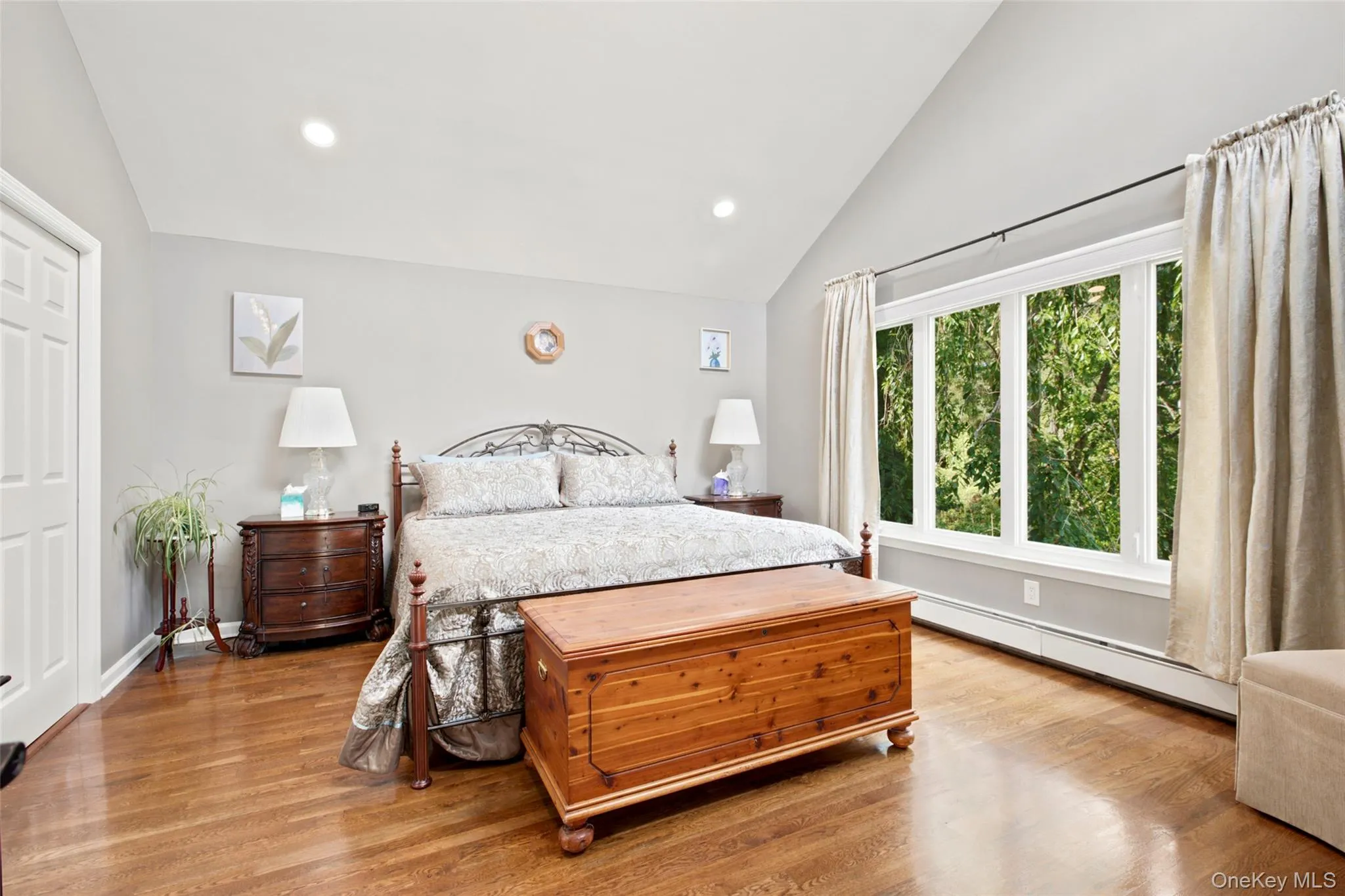 17 Lower Road, Smithtown, NY, 4 Bedrooms Bedrooms, 11 Rooms Rooms,2 BathroomsBathrooms,Residential,For Rent,Lower,0,1014077 17 Lower Road, Smithtown, NY, 4 Bedrooms Bedrooms, 11 Rooms Rooms,2 BathroomsBathrooms,Residential,For Rent,Lower,0,1014077