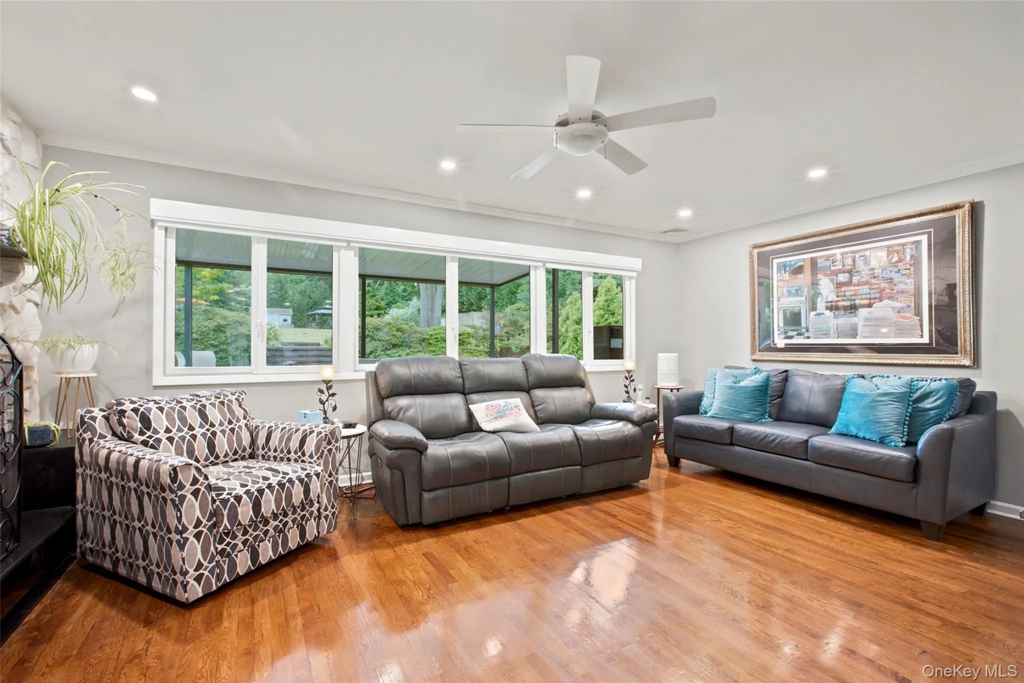 17 Lower Road, Smithtown, NY, 4 Bedrooms Bedrooms, 11 Rooms Rooms,2 BathroomsBathrooms,Residential,For Rent,Lower,0,1014077 17 Lower Road, Smithtown, NY, 4 Bedrooms Bedrooms, 11 Rooms Rooms,2 BathroomsBathrooms,Residential,For Rent,Lower,0,1014077