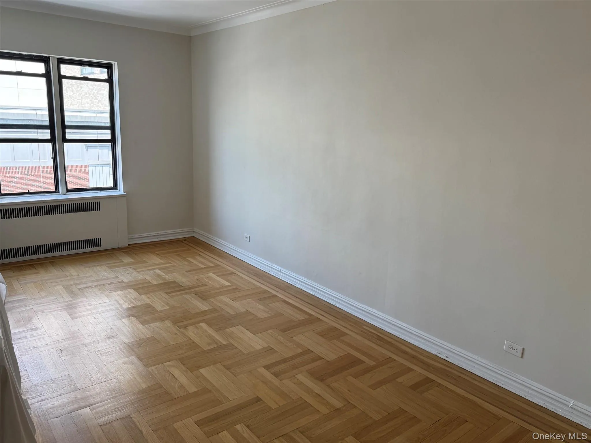 210 Martine Avenue, White Plains, NY, 2 Bedrooms Bedrooms, 5 Rooms Rooms,1 BathroomBathrooms,Residential,For Rent,Martine,0,1014078 210 Martine Avenue, White Plains, NY, 2 Bedrooms Bedrooms, 5 Rooms Rooms,1 BathroomBathrooms,Residential,For Rent,Martine,0,1014078
