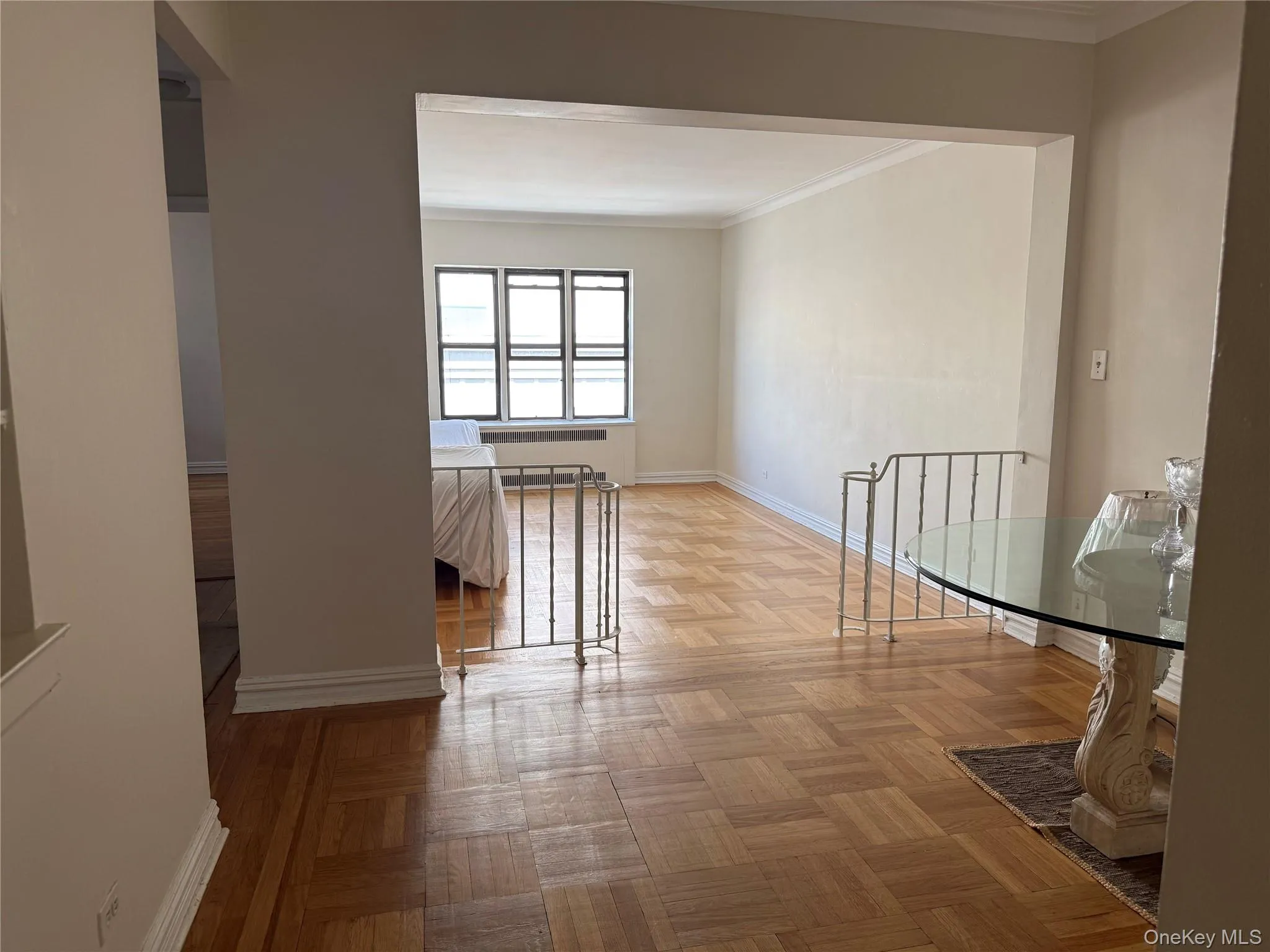 210 Martine Avenue, White Plains, NY, 2 Bedrooms Bedrooms, 5 Rooms Rooms,1 BathroomBathrooms,Residential,For Rent,Martine,0,1014078 210 Martine Avenue, White Plains, NY, 2 Bedrooms Bedrooms, 5 Rooms Rooms,1 BathroomBathrooms,Residential,For Rent,Martine,0,1014078