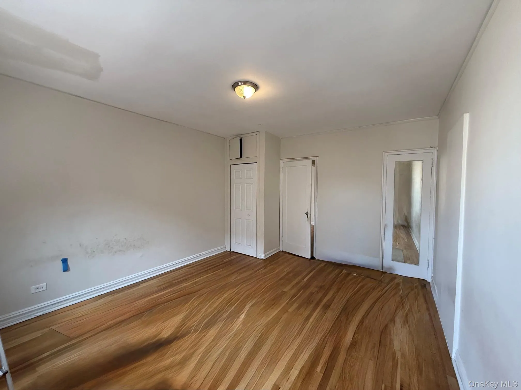 210 Martine Avenue, White Plains, NY, 2 Bedrooms Bedrooms, 5 Rooms Rooms,1 BathroomBathrooms,Residential,For Rent,Martine,0,1014078 210 Martine Avenue, White Plains, NY, 2 Bedrooms Bedrooms, 5 Rooms Rooms,1 BathroomBathrooms,Residential,For Rent,Martine,0,1014078