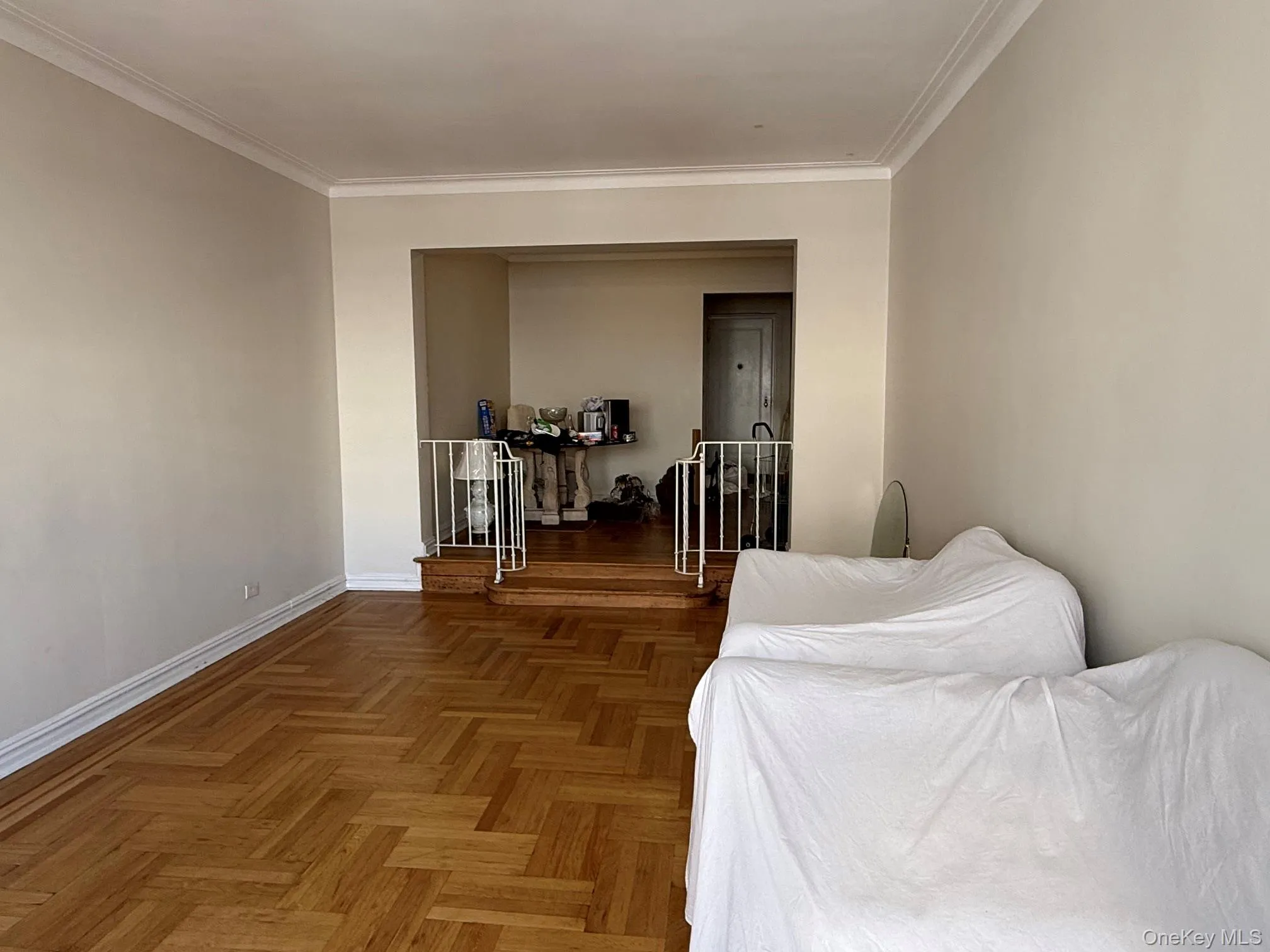 210 Martine Avenue, White Plains, NY, 2 Bedrooms Bedrooms, 5 Rooms Rooms,1 BathroomBathrooms,Residential,For Rent,Martine,0,1014078 210 Martine Avenue, White Plains, NY, 2 Bedrooms Bedrooms, 5 Rooms Rooms,1 BathroomBathrooms,Residential,For Rent,Martine,0,1014078