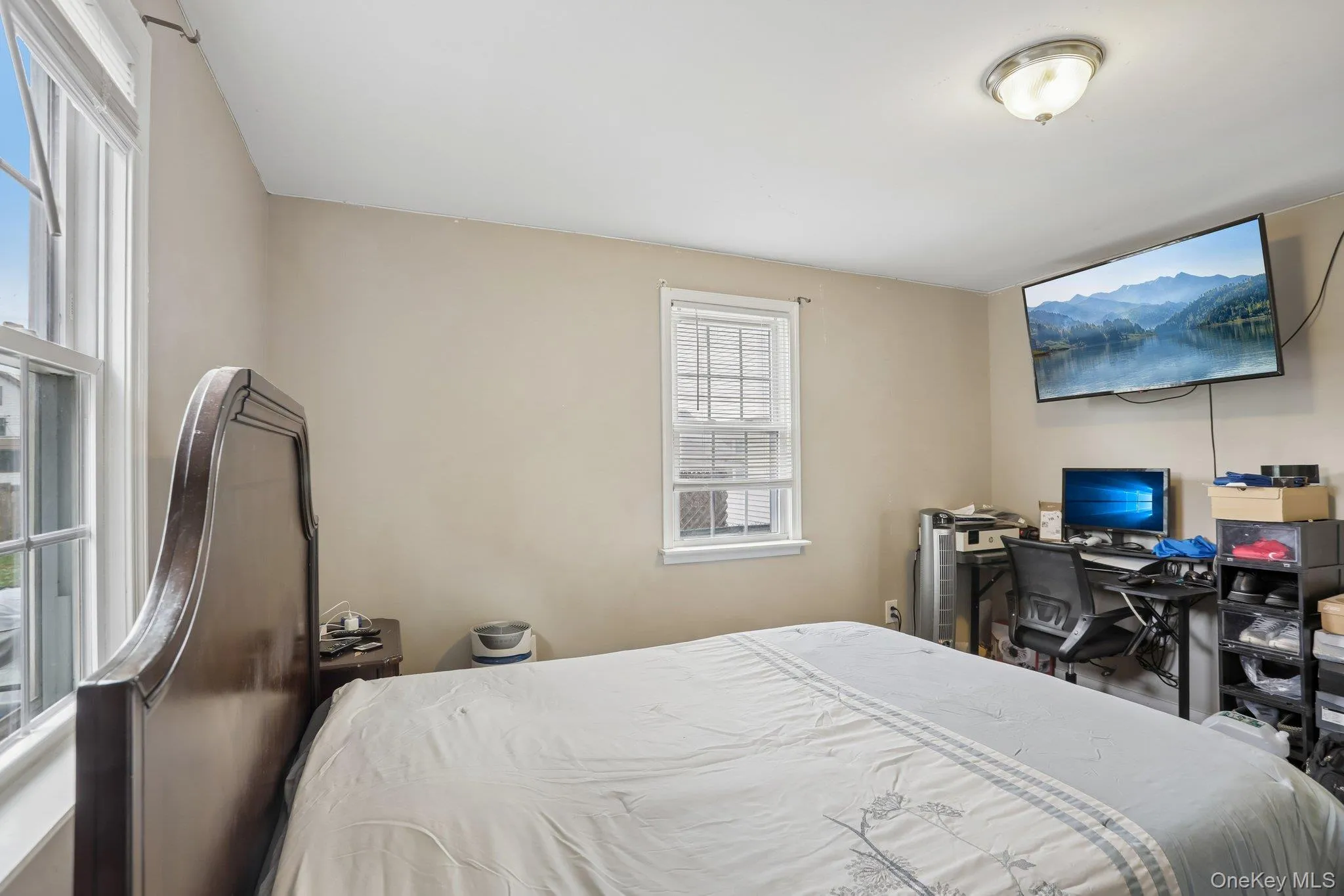 12 North Street, Haverstraw, NY, 3 Bedrooms Bedrooms, 8 Rooms Rooms,3 BathroomsBathrooms,Residential,For Rent,North,0,1014085 12 North Street, Haverstraw, NY, 3 Bedrooms Bedrooms, 8 Rooms Rooms,3 BathroomsBathrooms,Residential,For Rent,North,0,1014085