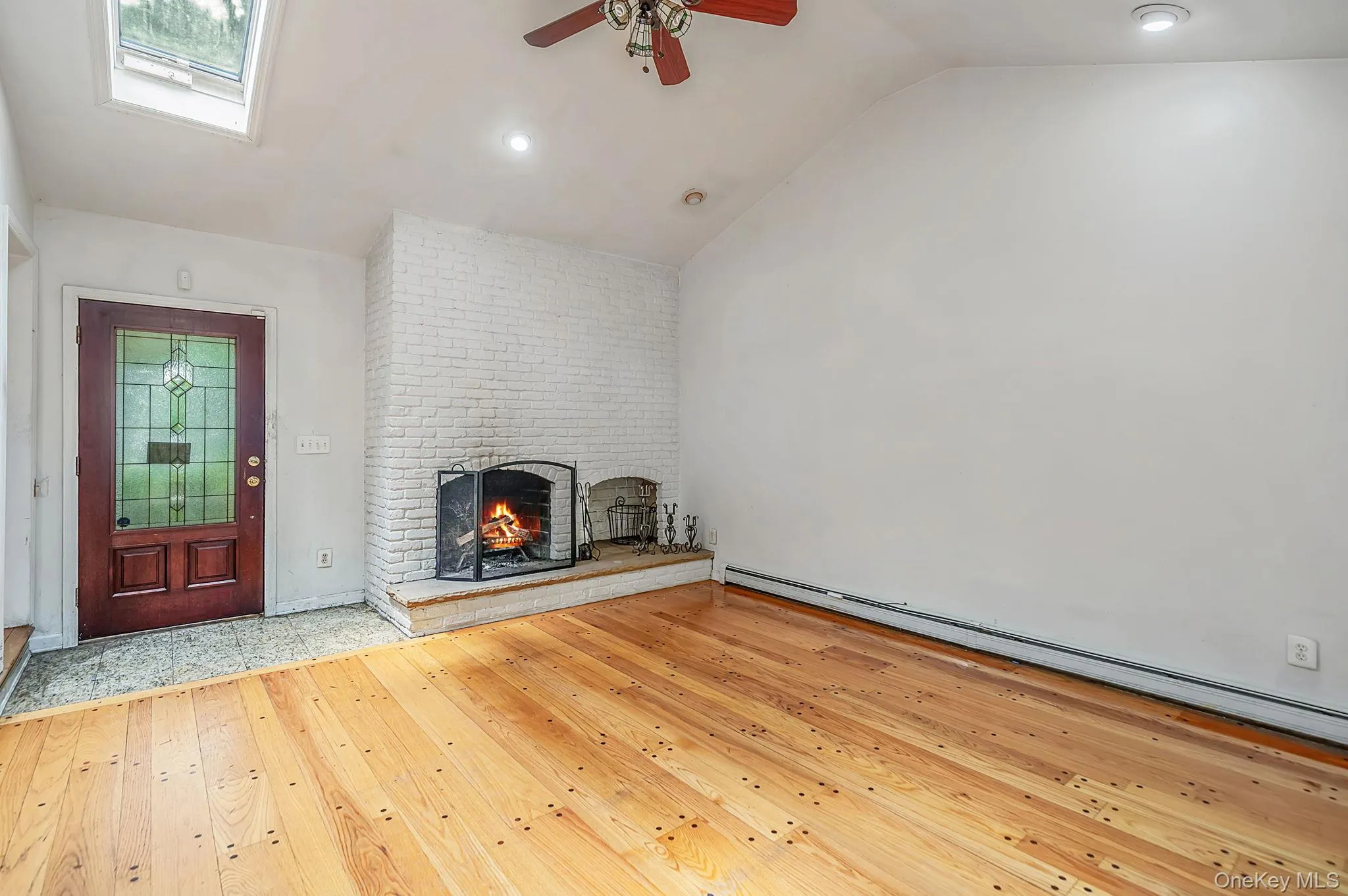 61 Ledgewood Drive, Smithtown, NY, 3 Bedrooms Bedrooms, 7 Rooms Rooms,3 BathroomsBathrooms,Residential,For Rent,Ledgewood,0,1014086 61 Ledgewood Drive, Smithtown, NY, 3 Bedrooms Bedrooms, 7 Rooms Rooms,3 BathroomsBathrooms,Residential,For Rent,Ledgewood,0,1014086