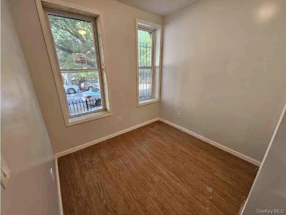 324 Eldert Street, New York, NY, 1 Bedroom Bedrooms, 4 Rooms Rooms,1 BathroomBathrooms,Residential Lease,For Rent,Eldert,0,1014091 324 Eldert Street, New York, NY, 1 Bedroom Bedrooms, 4 Rooms Rooms,1 BathroomBathrooms,Residential Lease,For Rent,Eldert,0,1014091