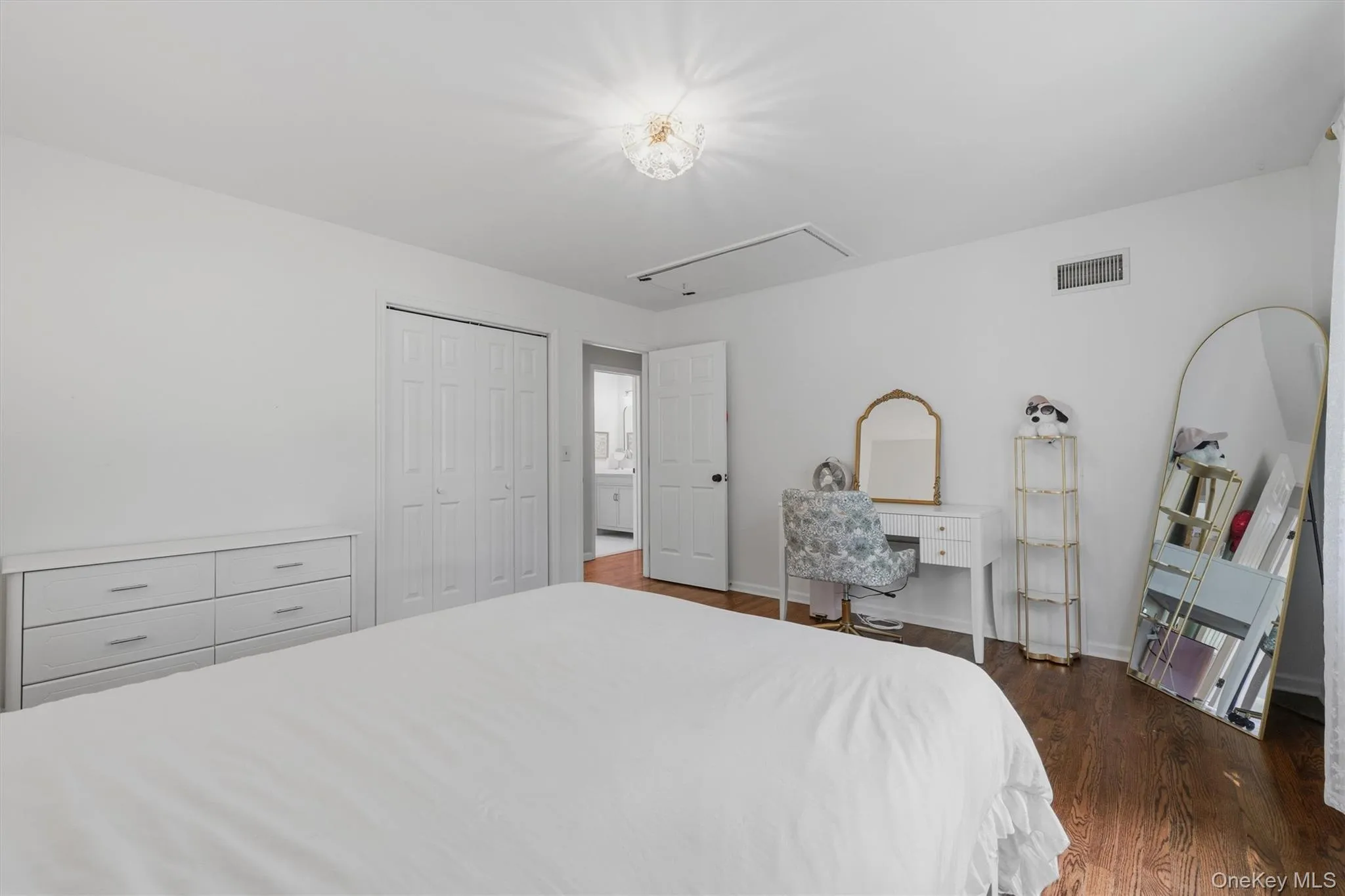 One bedroom out of four One bedroom out of four