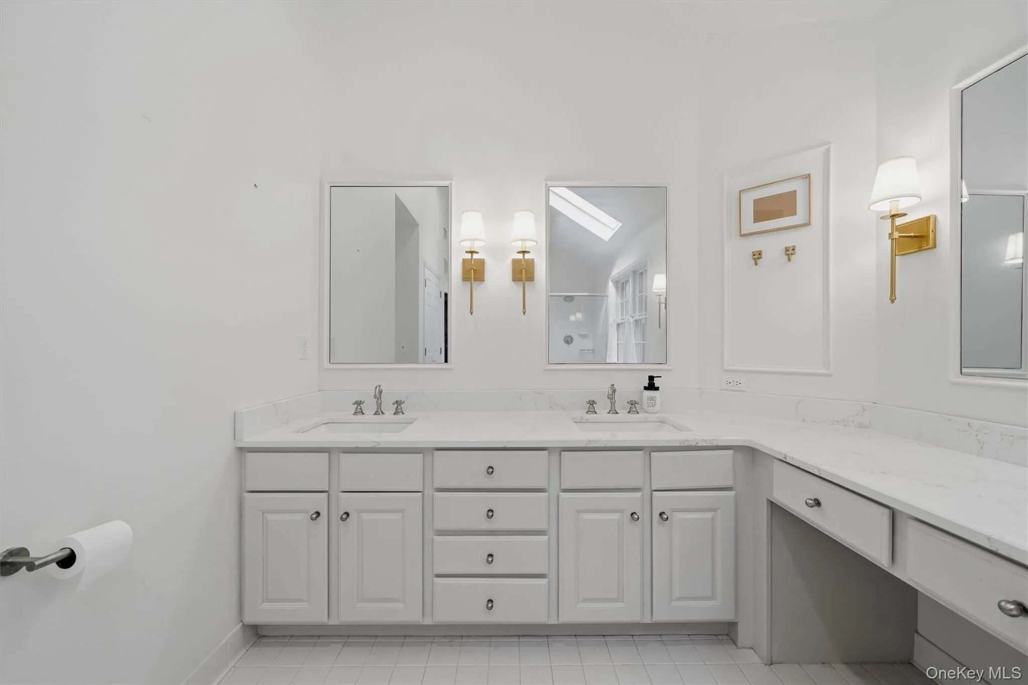 Vanity and plenty of storage Vanity and plenty of storage
