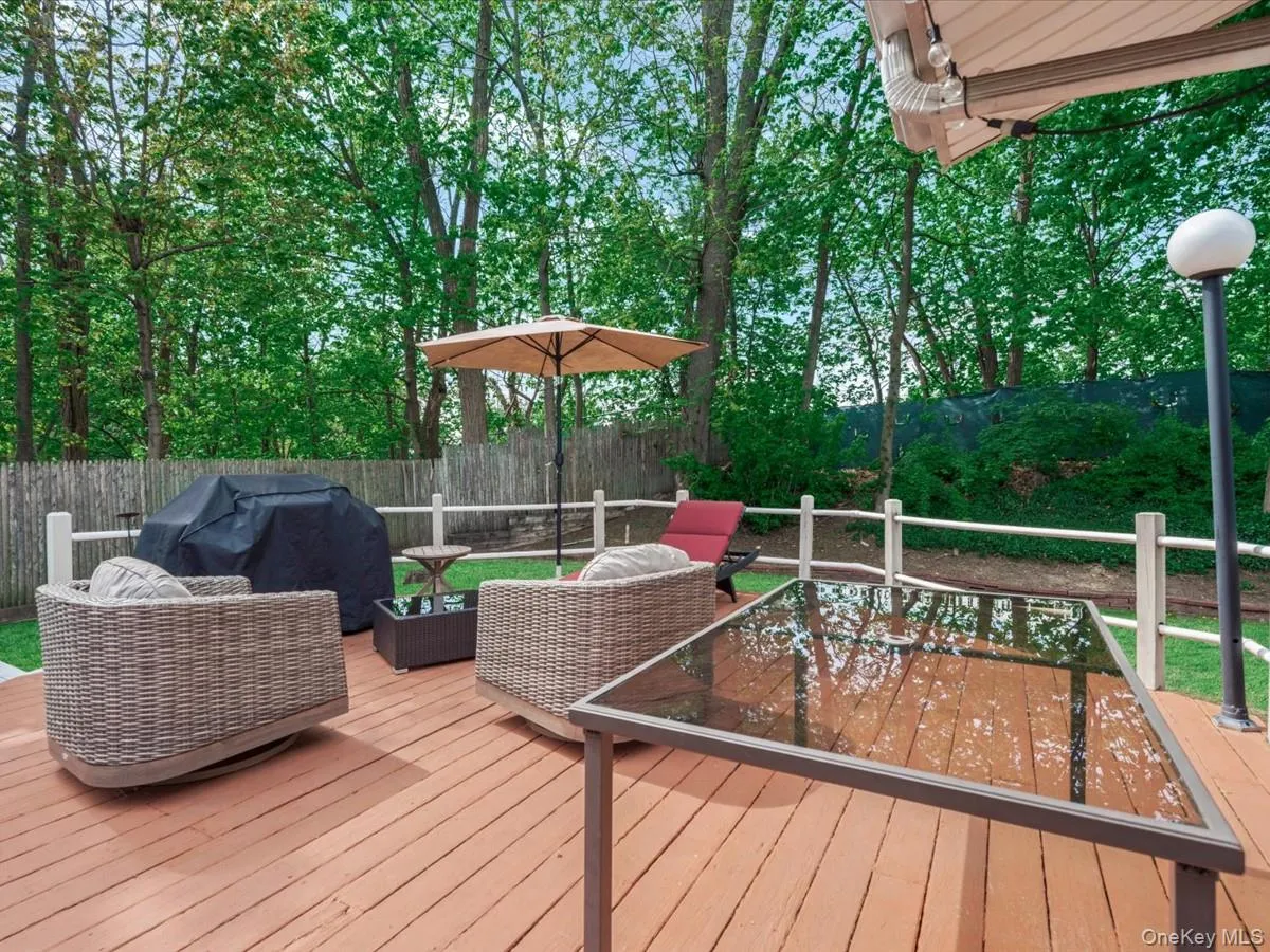 69 Roger Drive, North Hempstead, NY, 4 Bedrooms Bedrooms, 8 Rooms Rooms,3 BathroomsBathrooms,Residential,For Rent,Roger,0,1014098 69 Roger Drive, North Hempstead, NY, 4 Bedrooms Bedrooms, 8 Rooms Rooms,3 BathroomsBathrooms,Residential,For Rent,Roger,0,1014098