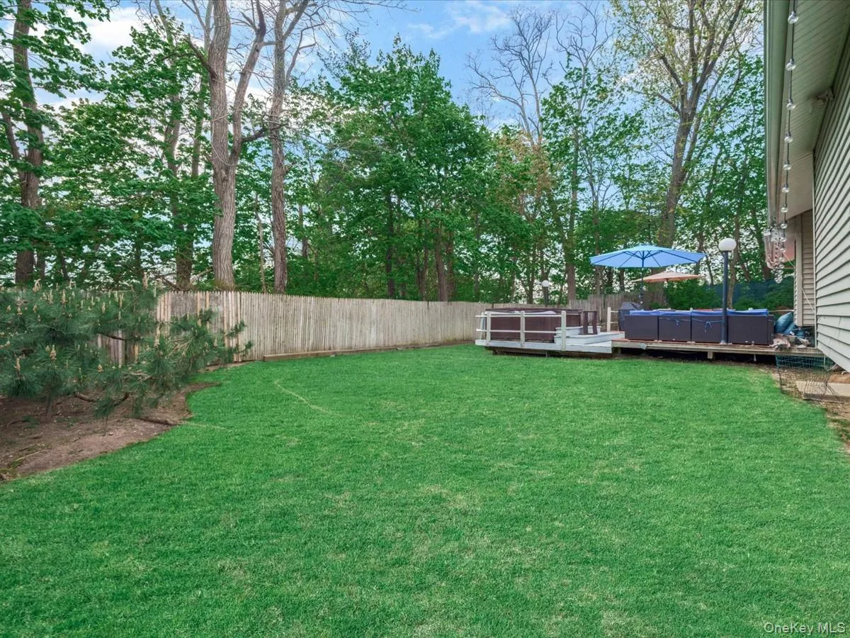 69 Roger Drive, North Hempstead, NY, 4 Bedrooms Bedrooms, 8 Rooms Rooms,3 BathroomsBathrooms,Residential,For Rent,Roger,0,1014098 69 Roger Drive, North Hempstead, NY, 4 Bedrooms Bedrooms, 8 Rooms Rooms,3 BathroomsBathrooms,Residential,For Rent,Roger,0,1014098