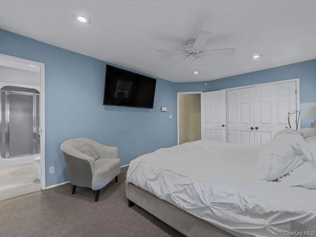 69 Roger Drive, North Hempstead, NY, 4 Bedrooms Bedrooms, 8 Rooms Rooms,3 BathroomsBathrooms,Residential,For Rent,Roger,0,1014098 69 Roger Drive, North Hempstead, NY, 4 Bedrooms Bedrooms, 8 Rooms Rooms,3 BathroomsBathrooms,Residential,For Rent,Roger,0,1014098