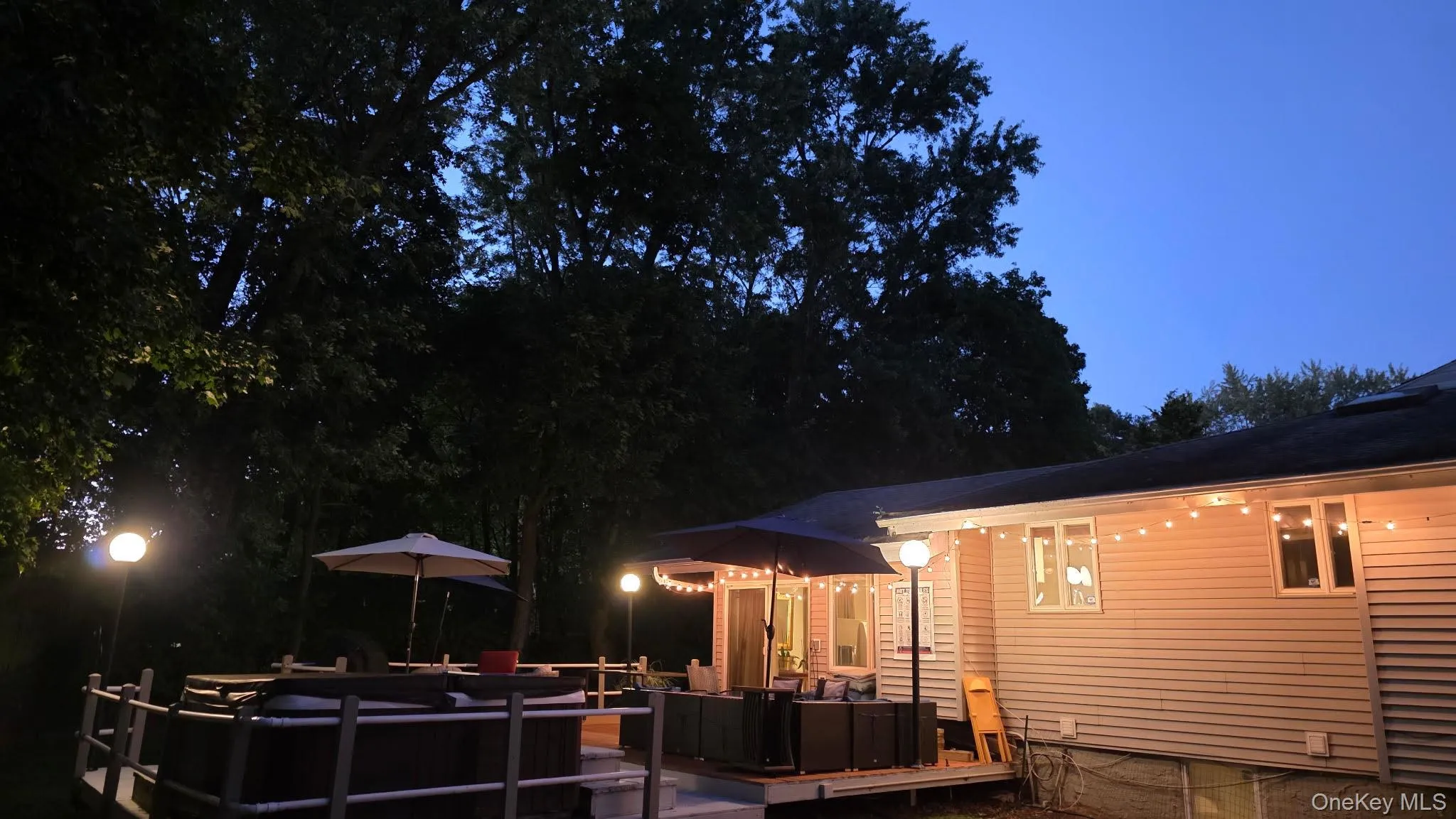 69 Roger Drive, North Hempstead, NY, 4 Bedrooms Bedrooms, 8 Rooms Rooms,3 BathroomsBathrooms,Residential,For Rent,Roger,0,1014098 69 Roger Drive, North Hempstead, NY, 4 Bedrooms Bedrooms, 8 Rooms Rooms,3 BathroomsBathrooms,Residential,For Rent,Roger,0,1014098