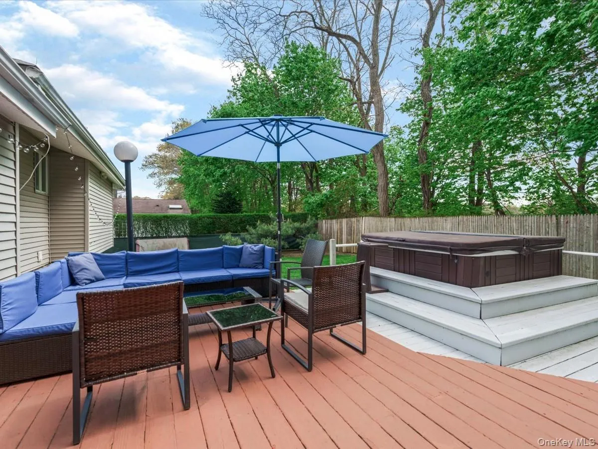 69 Roger Drive, North Hempstead, NY, 4 Bedrooms Bedrooms, 8 Rooms Rooms,3 BathroomsBathrooms,Residential,For Rent,Roger,0,1014098 69 Roger Drive, North Hempstead, NY, 4 Bedrooms Bedrooms, 8 Rooms Rooms,3 BathroomsBathrooms,Residential,For Rent,Roger,0,1014098