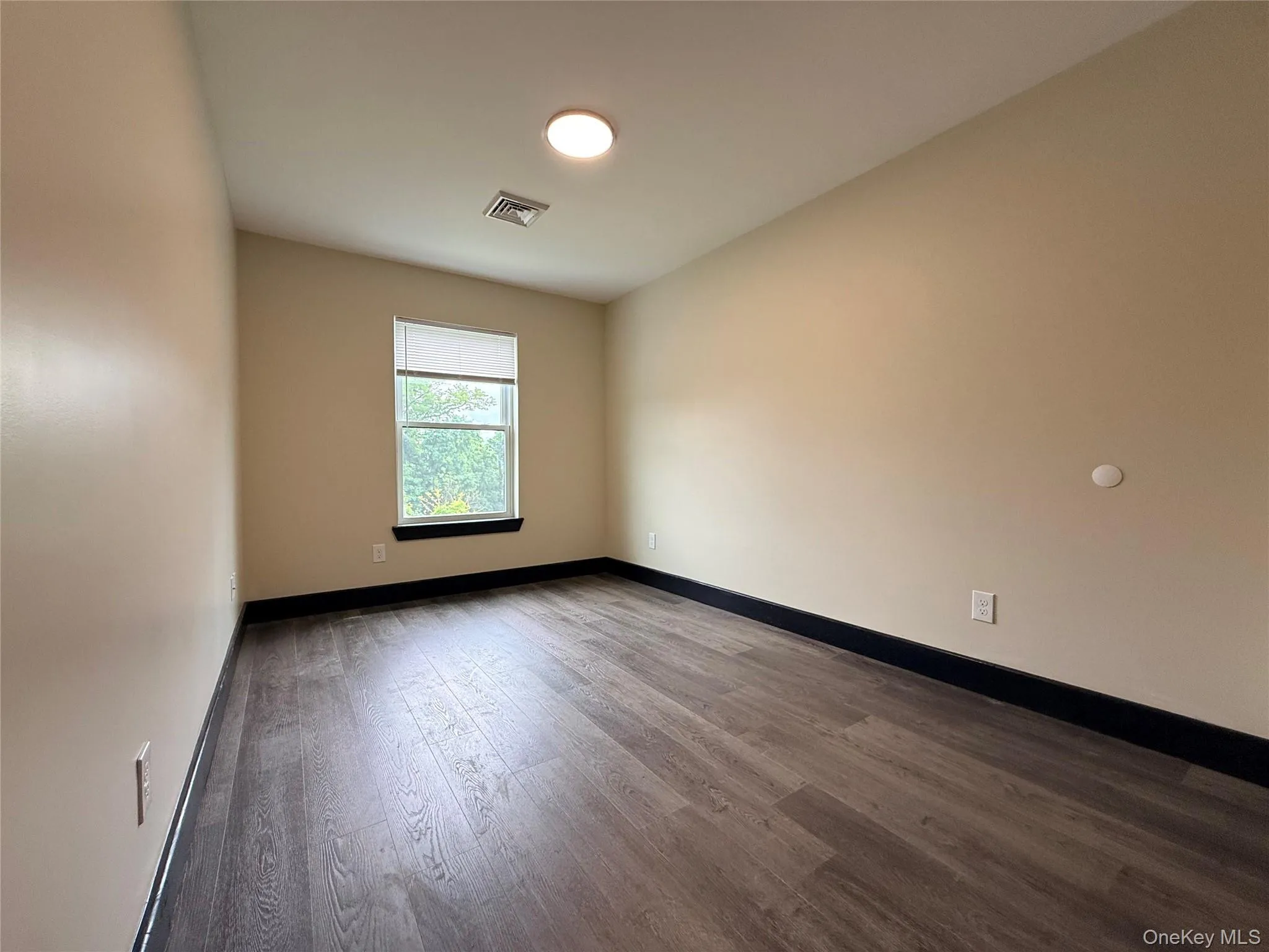 268 Carpenter Avenue, Newburgh (city), NY, 3 Bedrooms Bedrooms, 5 Rooms Rooms,2 BathroomsBathrooms,Residential Lease,For Rent,Carpenter,0,1014099 268 Carpenter Avenue, Newburgh (city), NY, 3 Bedrooms Bedrooms, 5 Rooms Rooms,2 BathroomsBathrooms,Residential Lease,For Rent,Carpenter,0,1014099