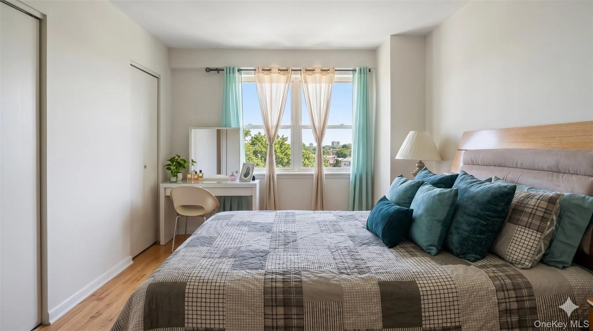 1065 Vermont Street, New York, NY, 2 Bedrooms Bedrooms, 4 Rooms Rooms,1 BathroomBathrooms,Residential,For Rent,Vermont,0,1014102 1065 Vermont Street, New York, NY, 2 Bedrooms Bedrooms, 4 Rooms Rooms,1 BathroomBathrooms,Residential,For Rent,Vermont,0,1014102
