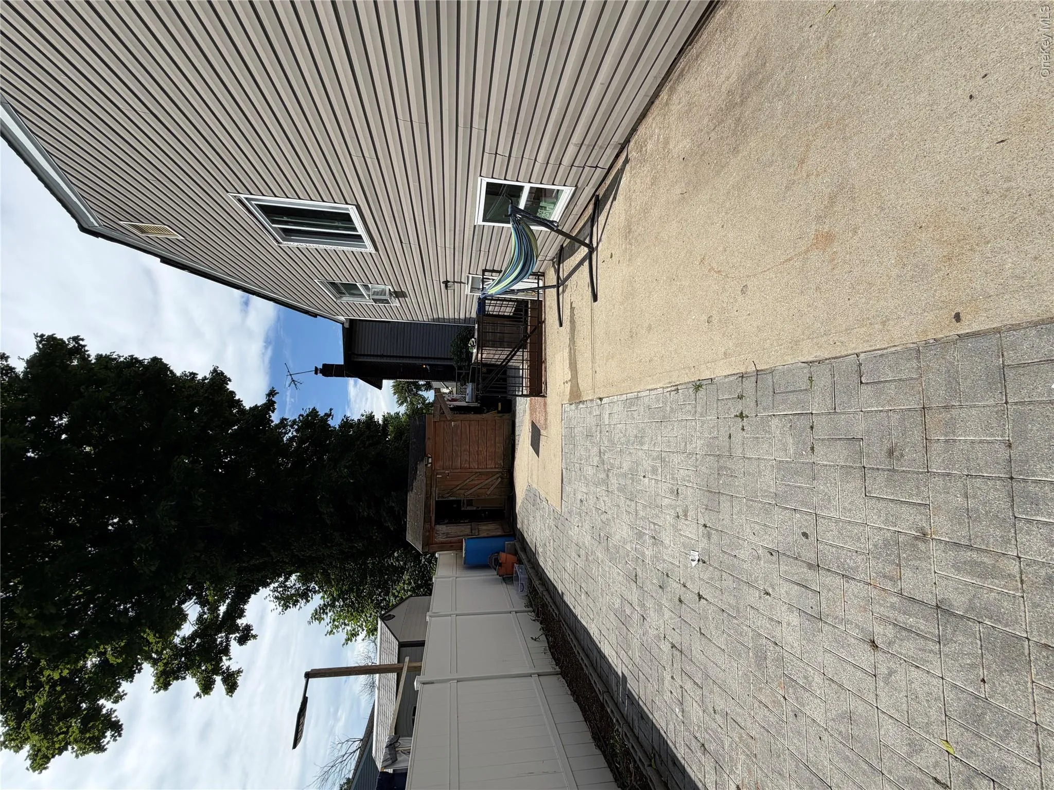33 Washington Avenue, Babylon, NY, 6 Bedrooms Bedrooms, 10 Rooms Rooms,2 BathroomsBathrooms,Residential,For Rent,Washington,0,1014105 33 Washington Avenue, Babylon, NY, 6 Bedrooms Bedrooms, 10 Rooms Rooms,2 BathroomsBathrooms,Residential,For Rent,Washington,0,1014105