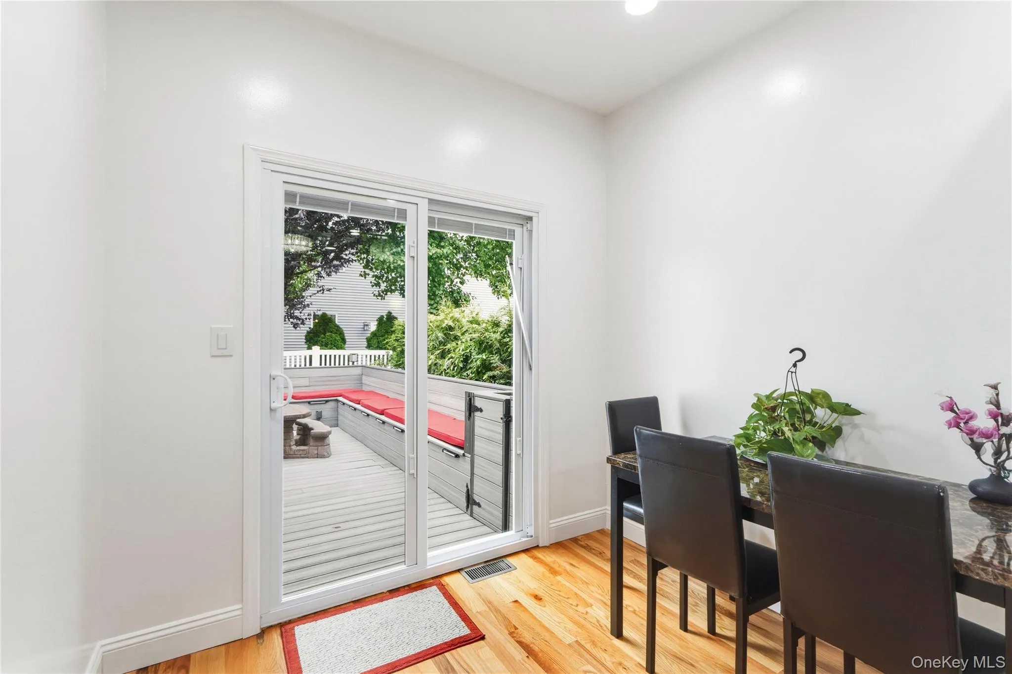 3 Blueberry Court, Huntington, NY, 3 Bedrooms Bedrooms, 7 Rooms Rooms,2 BathroomsBathrooms,Residential,For Rent,Blueberry,0,1014108 3 Blueberry Court, Huntington, NY, 3 Bedrooms Bedrooms, 7 Rooms Rooms,2 BathroomsBathrooms,Residential,For Rent,Blueberry,0,1014108
