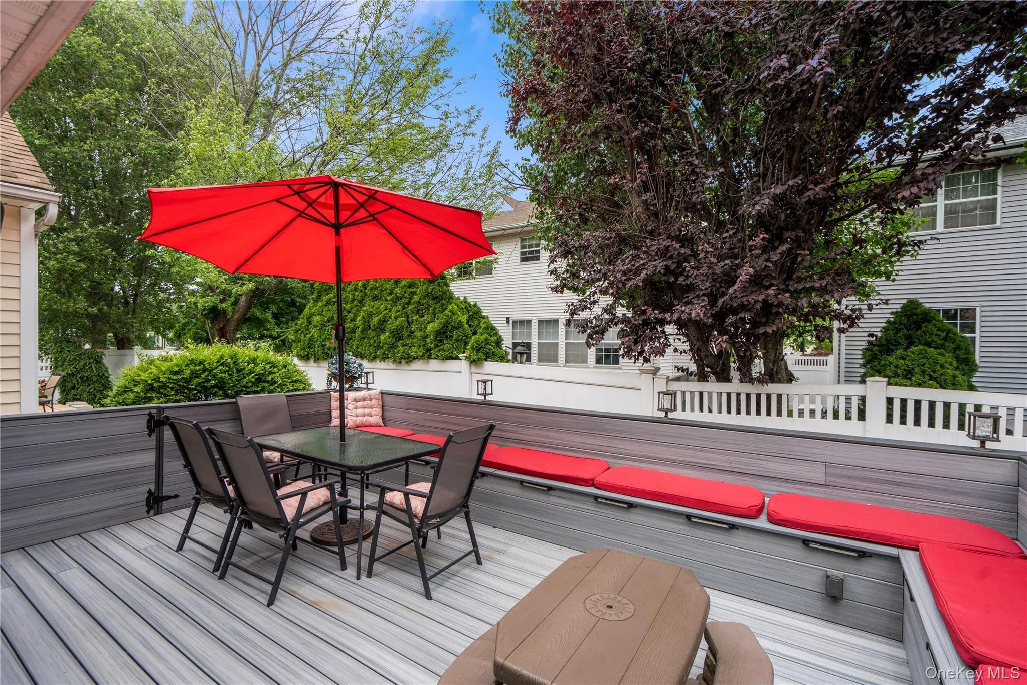 3 Blueberry Court, Huntington, NY, 3 Bedrooms Bedrooms, 7 Rooms Rooms,2 BathroomsBathrooms,Residential,For Rent,Blueberry,0,1014108 3 Blueberry Court, Huntington, NY, 3 Bedrooms Bedrooms, 7 Rooms Rooms,2 BathroomsBathrooms,Residential,For Rent,Blueberry,0,1014108