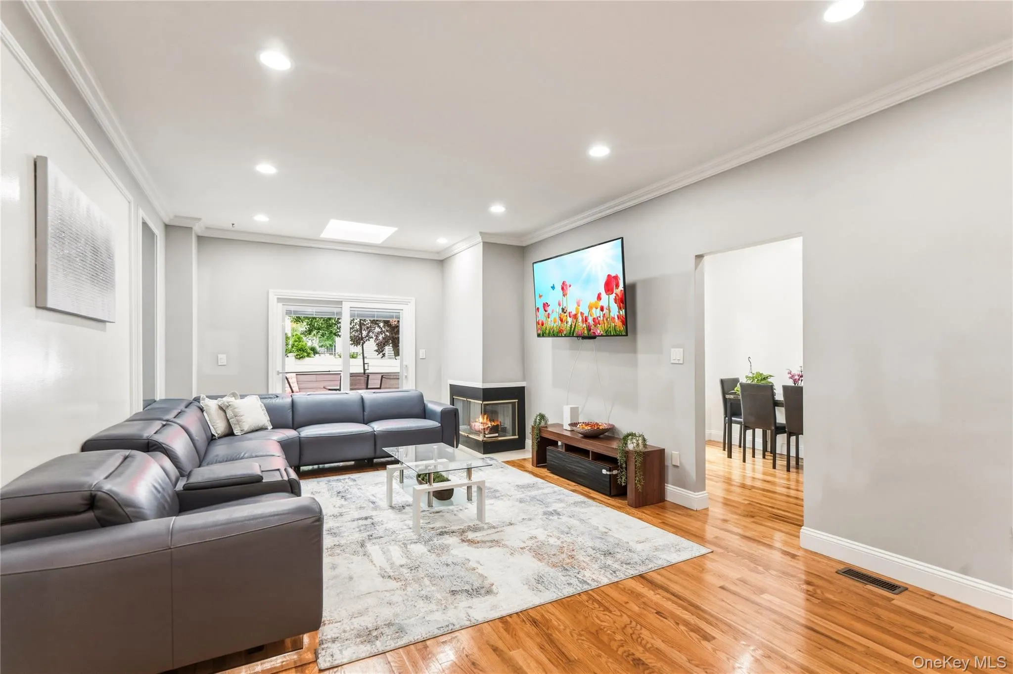 3 Blueberry Court, Huntington, NY, 3 Bedrooms Bedrooms, 7 Rooms Rooms,2 BathroomsBathrooms,Residential,For Rent,Blueberry,0,1014108 3 Blueberry Court, Huntington, NY, 3 Bedrooms Bedrooms, 7 Rooms Rooms,2 BathroomsBathrooms,Residential,For Rent,Blueberry,0,1014108