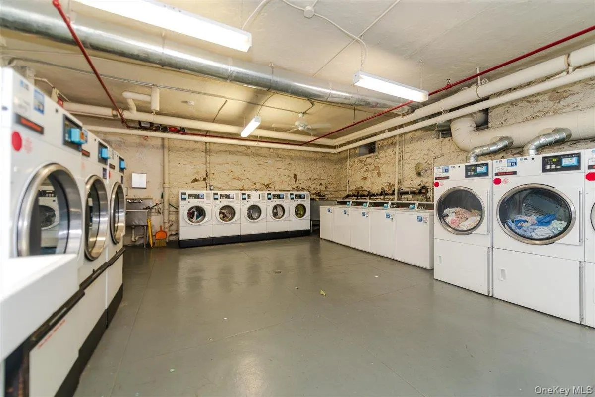 3875 Waldo Avenue, New York, NY, 2 Bedrooms Bedrooms, 5 Rooms Rooms,2 BathroomsBathrooms,Residential,For Rent,Waldo,0,1014110 3875 Waldo Avenue, New York, NY, 2 Bedrooms Bedrooms, 5 Rooms Rooms,2 BathroomsBathrooms,Residential,For Rent,Waldo,0,1014110