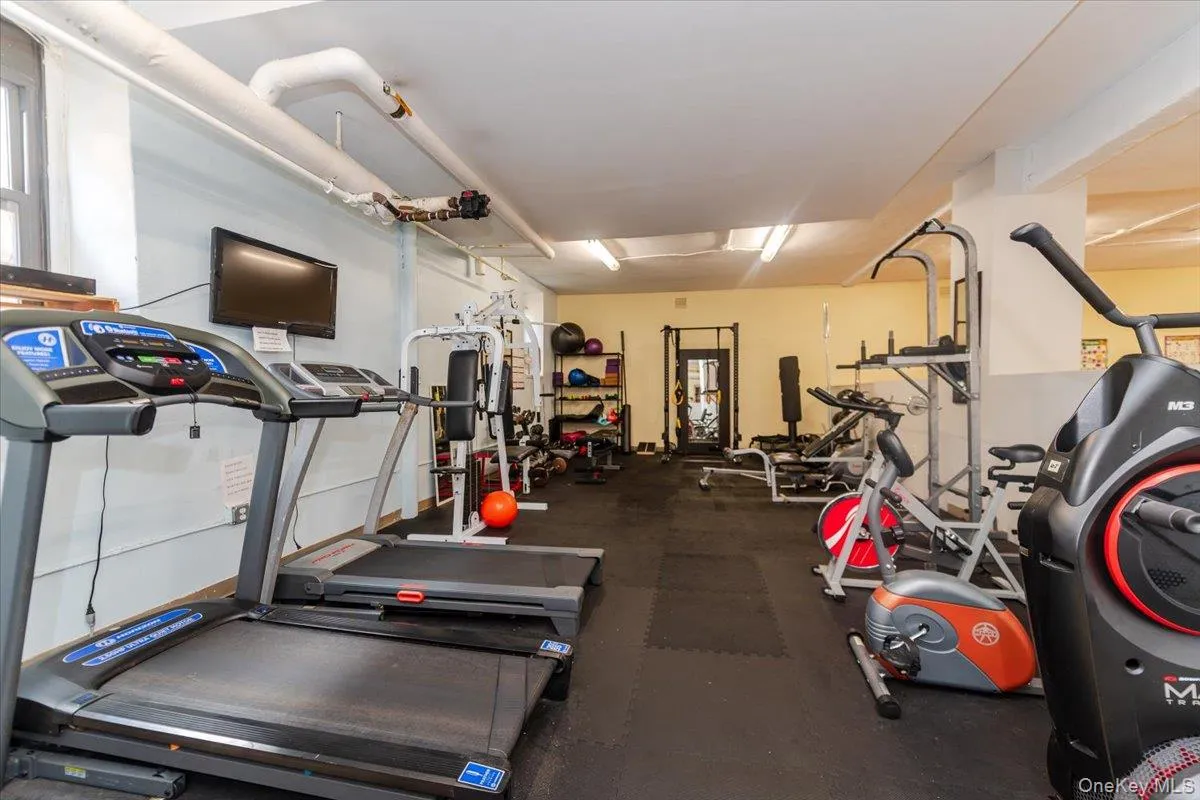 3875 Waldo Avenue, New York, NY, 2 Bedrooms Bedrooms, 5 Rooms Rooms,2 BathroomsBathrooms,Residential,For Rent,Waldo,0,1014110 3875 Waldo Avenue, New York, NY, 2 Bedrooms Bedrooms, 5 Rooms Rooms,2 BathroomsBathrooms,Residential,For Rent,Waldo,0,1014110