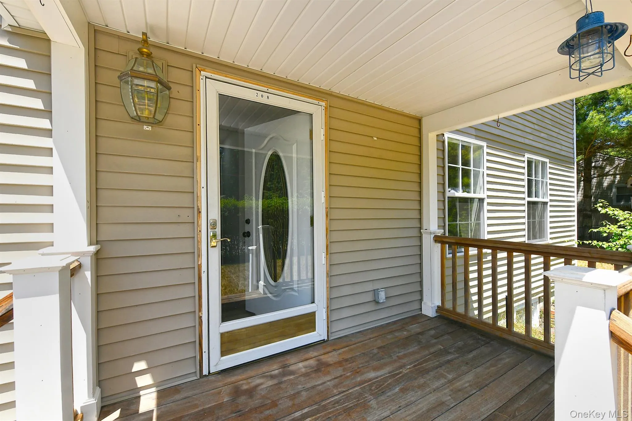 208 Lake Drive, Brookhaven, NY, 3 Bedrooms Bedrooms, 6 Rooms Rooms,1 BathroomBathrooms,Residential,For Rent,Lake,0,1014115 208 Lake Drive, Brookhaven, NY, 3 Bedrooms Bedrooms, 6 Rooms Rooms,1 BathroomBathrooms,Residential,For Rent,Lake,0,1014115