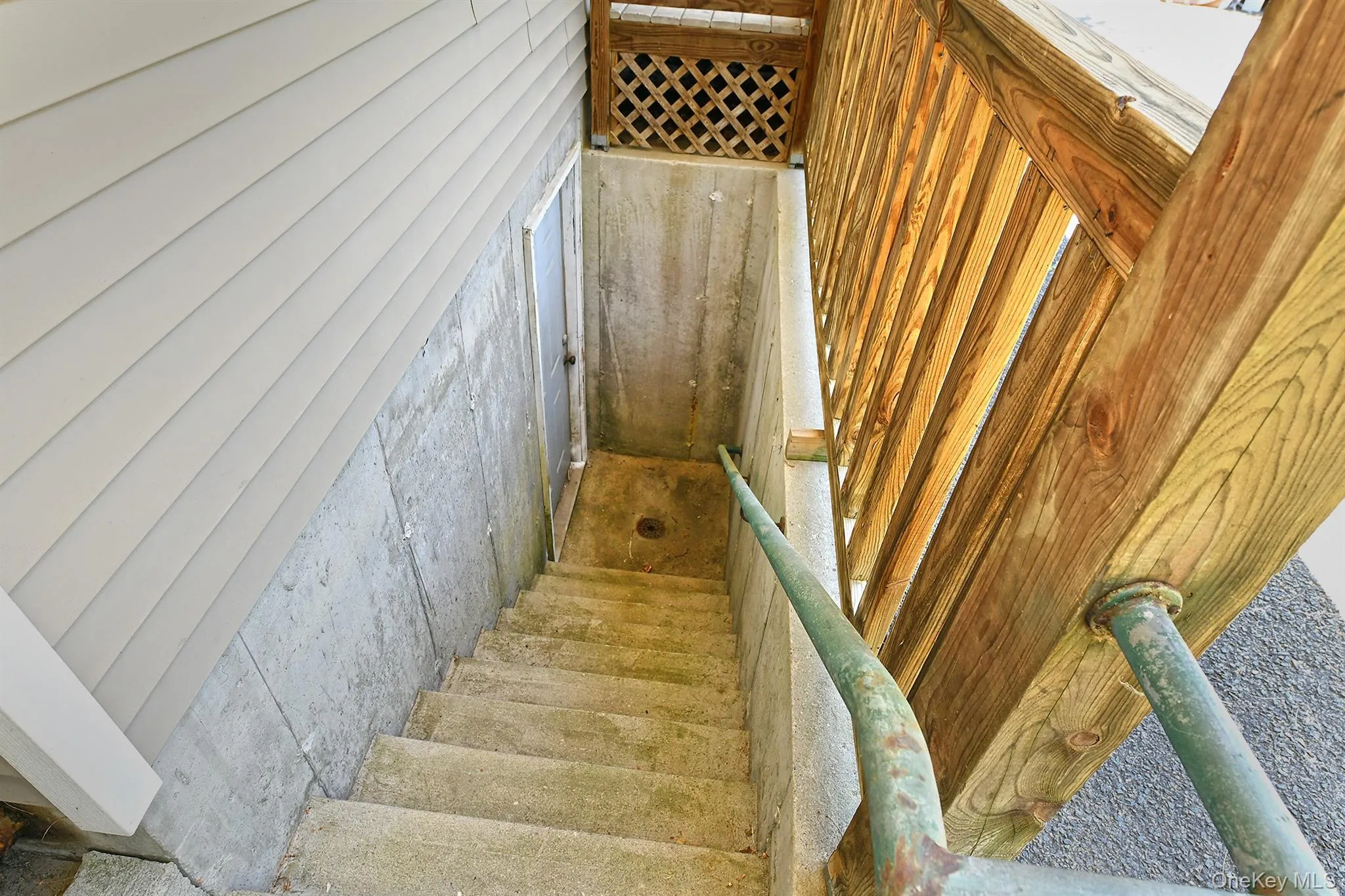 208 Lake Drive, Brookhaven, NY, 3 Bedrooms Bedrooms, 6 Rooms Rooms,1 BathroomBathrooms,Residential,For Rent,Lake,0,1014115 208 Lake Drive, Brookhaven, NY, 3 Bedrooms Bedrooms, 6 Rooms Rooms,1 BathroomBathrooms,Residential,For Rent,Lake,0,1014115