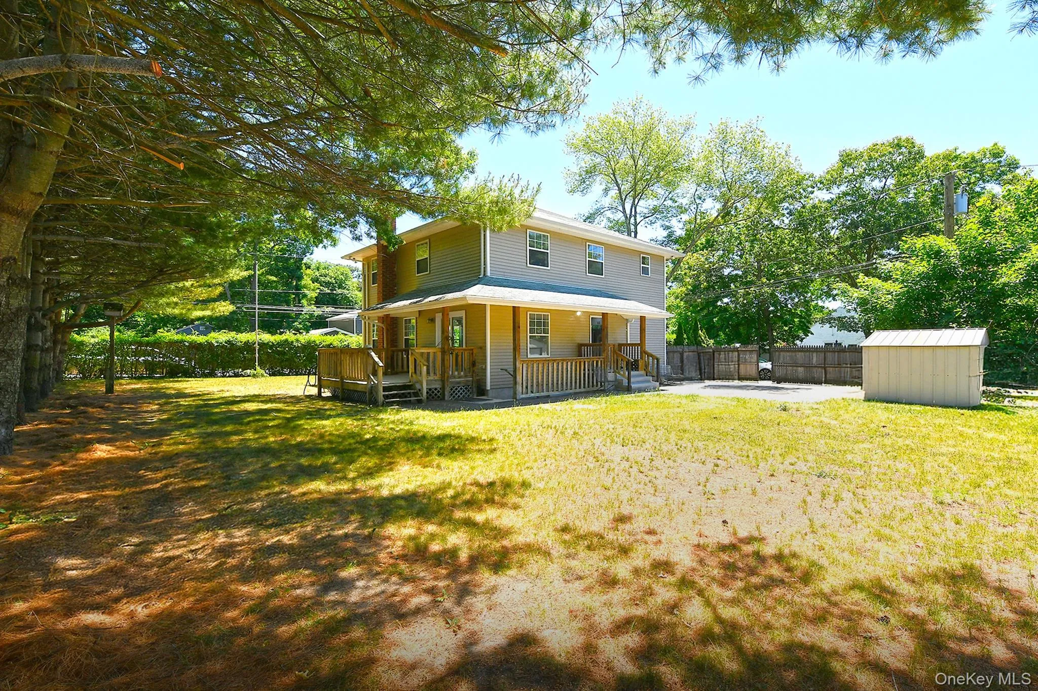 208 Lake Drive, Brookhaven, NY, 3 Bedrooms Bedrooms, 6 Rooms Rooms,1 BathroomBathrooms,Residential,For Rent,Lake,0,1014115 208 Lake Drive, Brookhaven, NY, 3 Bedrooms Bedrooms, 6 Rooms Rooms,1 BathroomBathrooms,Residential,For Rent,Lake,0,1014115