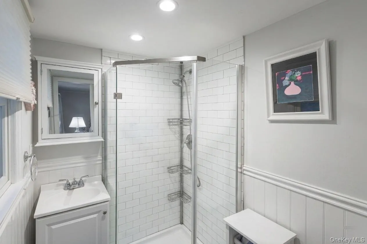 17 Sherman Drive, Haverstraw, NY, 5 Bedrooms Bedrooms, 10 Rooms Rooms,2 BathroomsBathrooms,Residential,For Rent,Sherman,0,1014116 17 Sherman Drive, Haverstraw, NY, 5 Bedrooms Bedrooms, 10 Rooms Rooms,2 BathroomsBathrooms,Residential,For Rent,Sherman,0,1014116