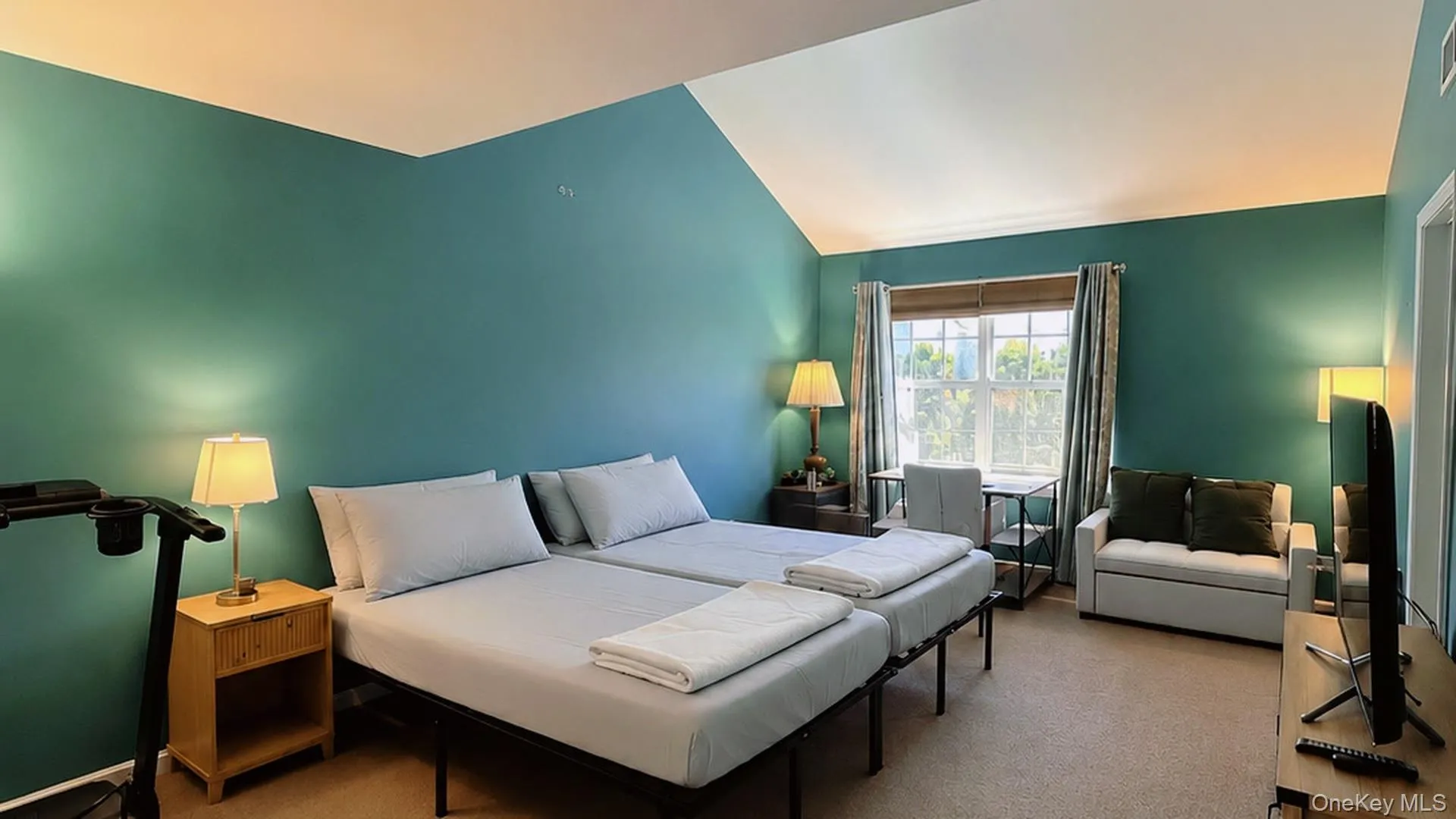 5 Putters Way, Middletown, NY, 3 Bedrooms Bedrooms, 9 Rooms Rooms,2 BathroomsBathrooms,Residential,For Rent,Putters,0,1014119 5 Putters Way, Middletown, NY, 3 Bedrooms Bedrooms, 9 Rooms Rooms,2 BathroomsBathrooms,Residential,For Rent,Putters,0,1014119