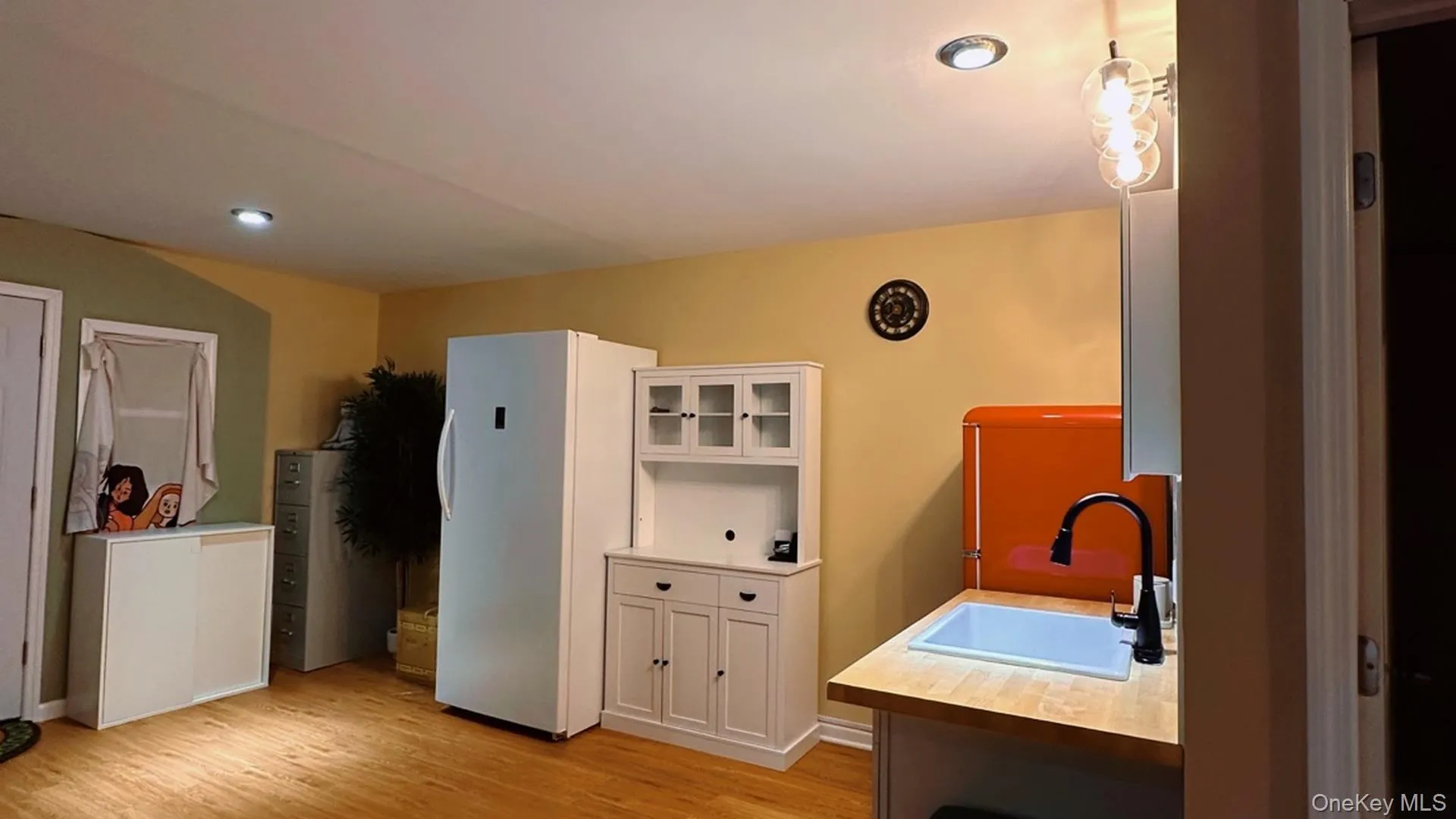 5 Putters Way, Middletown, NY, 3 Bedrooms Bedrooms, 9 Rooms Rooms,2 BathroomsBathrooms,Residential,For Rent,Putters,0,1014119 5 Putters Way, Middletown, NY, 3 Bedrooms Bedrooms, 9 Rooms Rooms,2 BathroomsBathrooms,Residential,For Rent,Putters,0,1014119