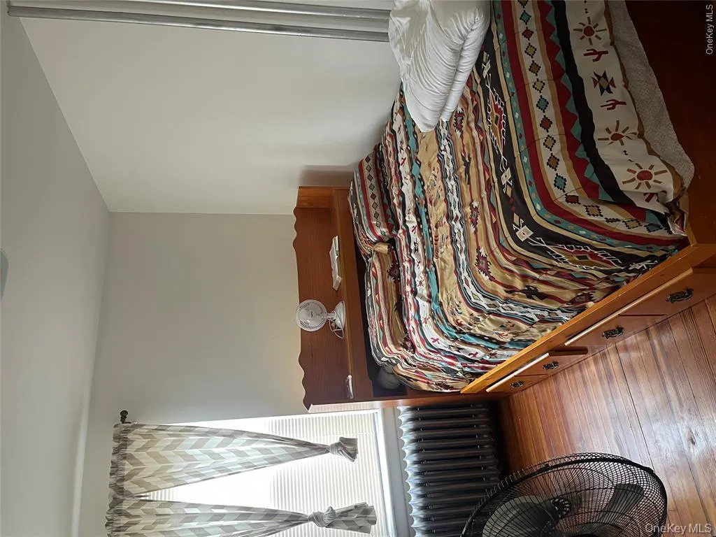 149 Kingsbridge Road, Mount Vernon, NY, 4 Bedrooms Bedrooms, 6 Rooms Rooms,1 BathroomBathrooms,Residential Lease,For Rent,Kingsbridge,0,1014120 149 Kingsbridge Road, Mount Vernon, NY, 4 Bedrooms Bedrooms, 6 Rooms Rooms,1 BathroomBathrooms,Residential Lease,For Rent,Kingsbridge,0,1014120
