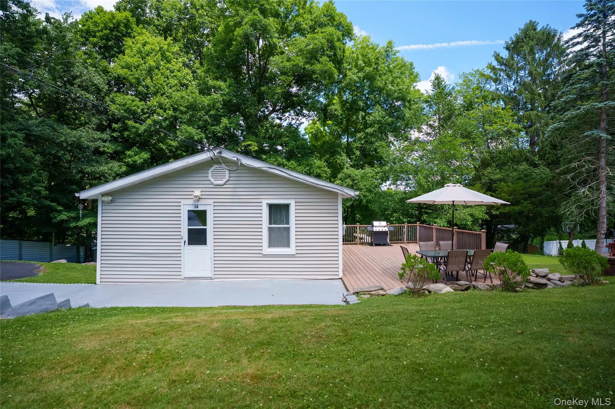 18 Worthington Drive, Kent, NY, 2 Bedrooms Bedrooms, 4 Rooms Rooms,1 BathroomBathrooms,Residential,For Rent,Worthington,0,1014131 18 Worthington Drive, Kent, NY, 2 Bedrooms Bedrooms, 4 Rooms Rooms,1 BathroomBathrooms,Residential,For Rent,Worthington,0,1014131