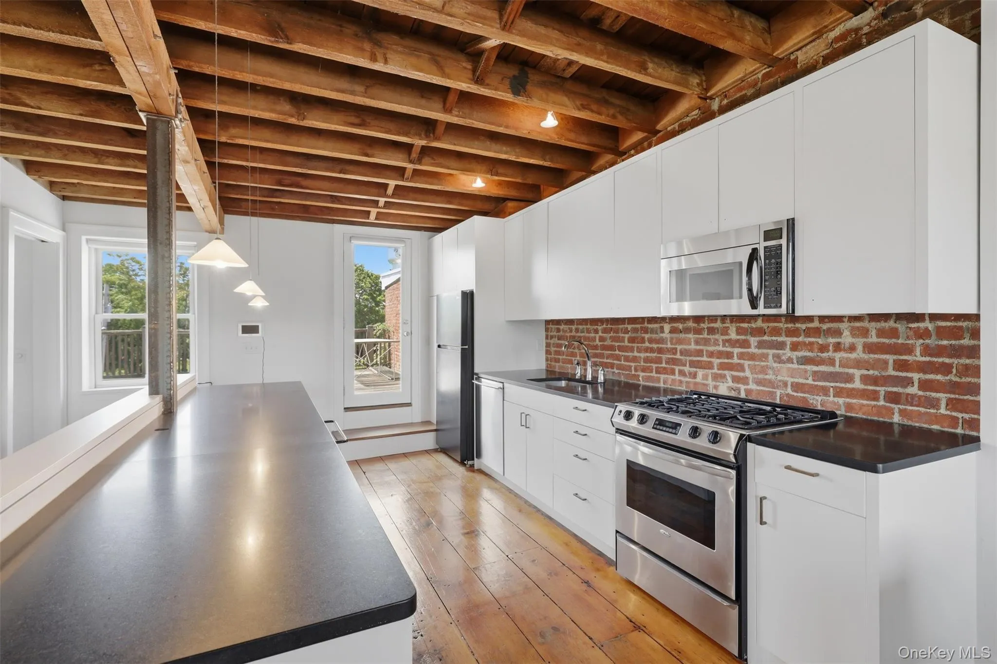 Beautiful Kitchen complete with Dishwasher, Gas Range + Plenty of Storage Beautiful Kitchen complete with Dishwasher, Gas Range + Plenty of Storage