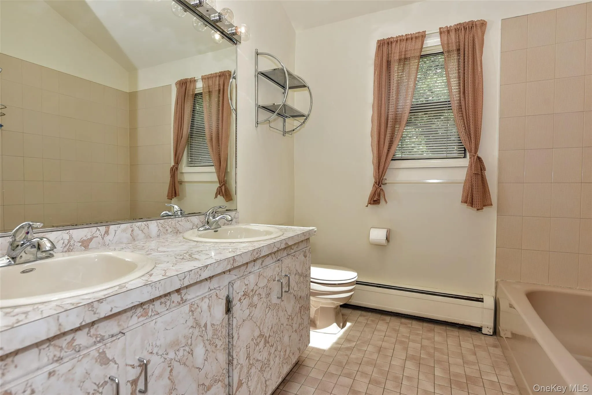 Second Floor Full Bath Second Floor Full Bath