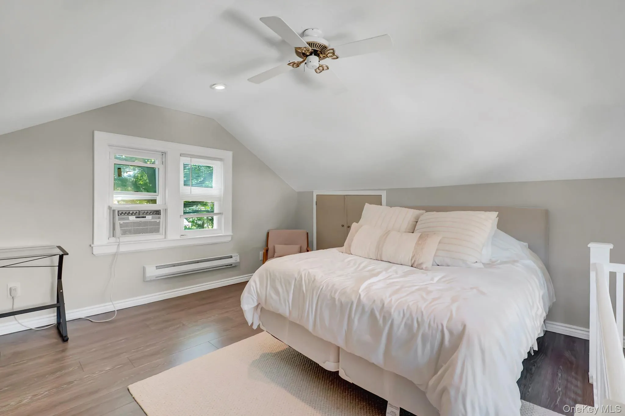 65 Roxbury Road, Hempstead, NY, 3 Bedrooms Bedrooms, 6 Rooms Rooms,1 BathroomBathrooms,Residential,For Rent,Roxbury,0,1014137 65 Roxbury Road, Hempstead, NY, 3 Bedrooms Bedrooms, 6 Rooms Rooms,1 BathroomBathrooms,Residential,For Rent,Roxbury,0,1014137
