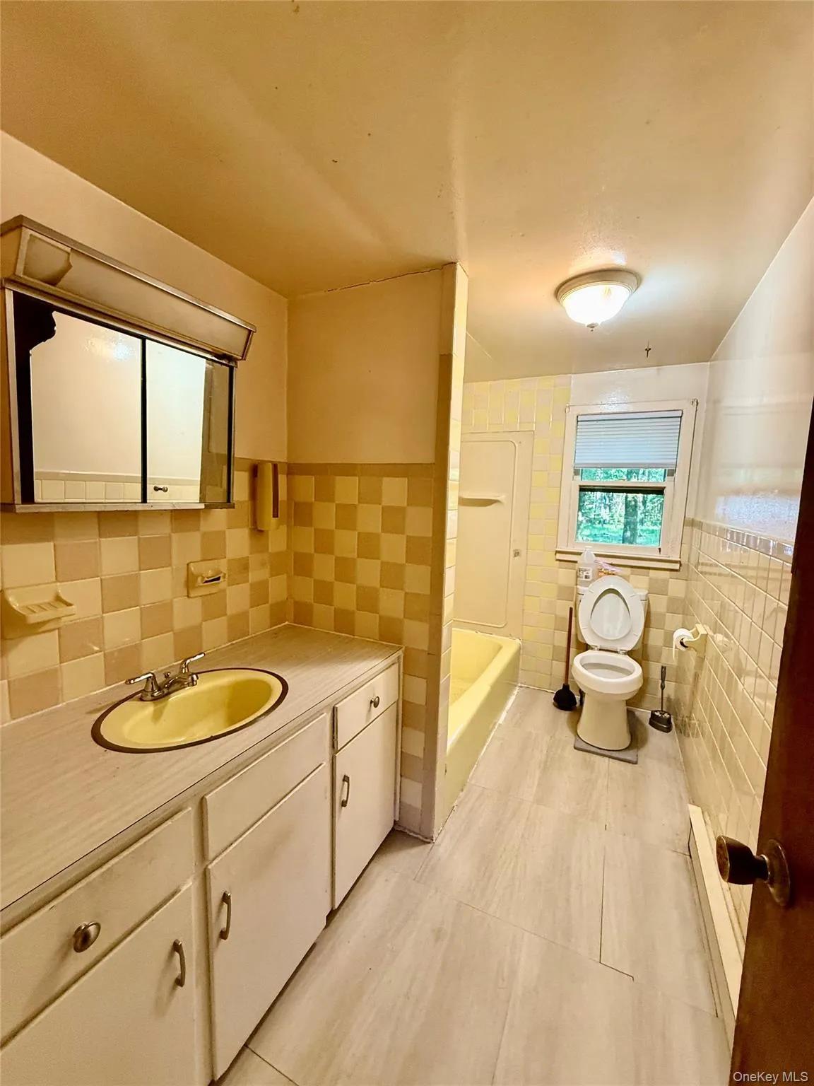 148 Lakeview Drive Road, Highland, NY, 2 Bedrooms Bedrooms, 6 Rooms Rooms,1 BathroomBathrooms,Residential,For Rent,Lakeview Drive,0,1014138 148 Lakeview Drive Road, Highland, NY, 2 Bedrooms Bedrooms, 6 Rooms Rooms,1 BathroomBathrooms,Residential,For Rent,Lakeview Drive,0,1014138